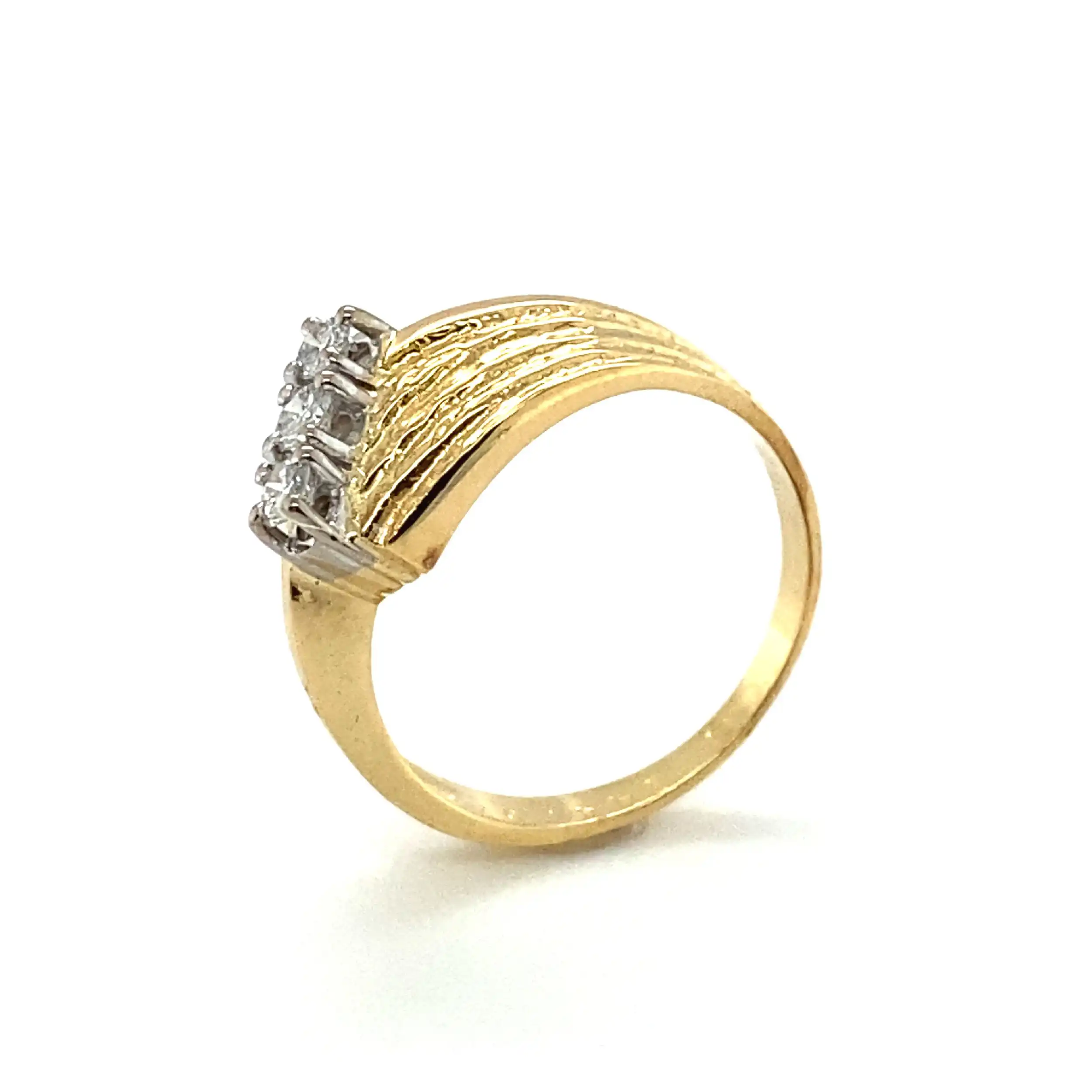 Ring Gelbgold mit Brillanten Ring Gelbgold mit Brillanten