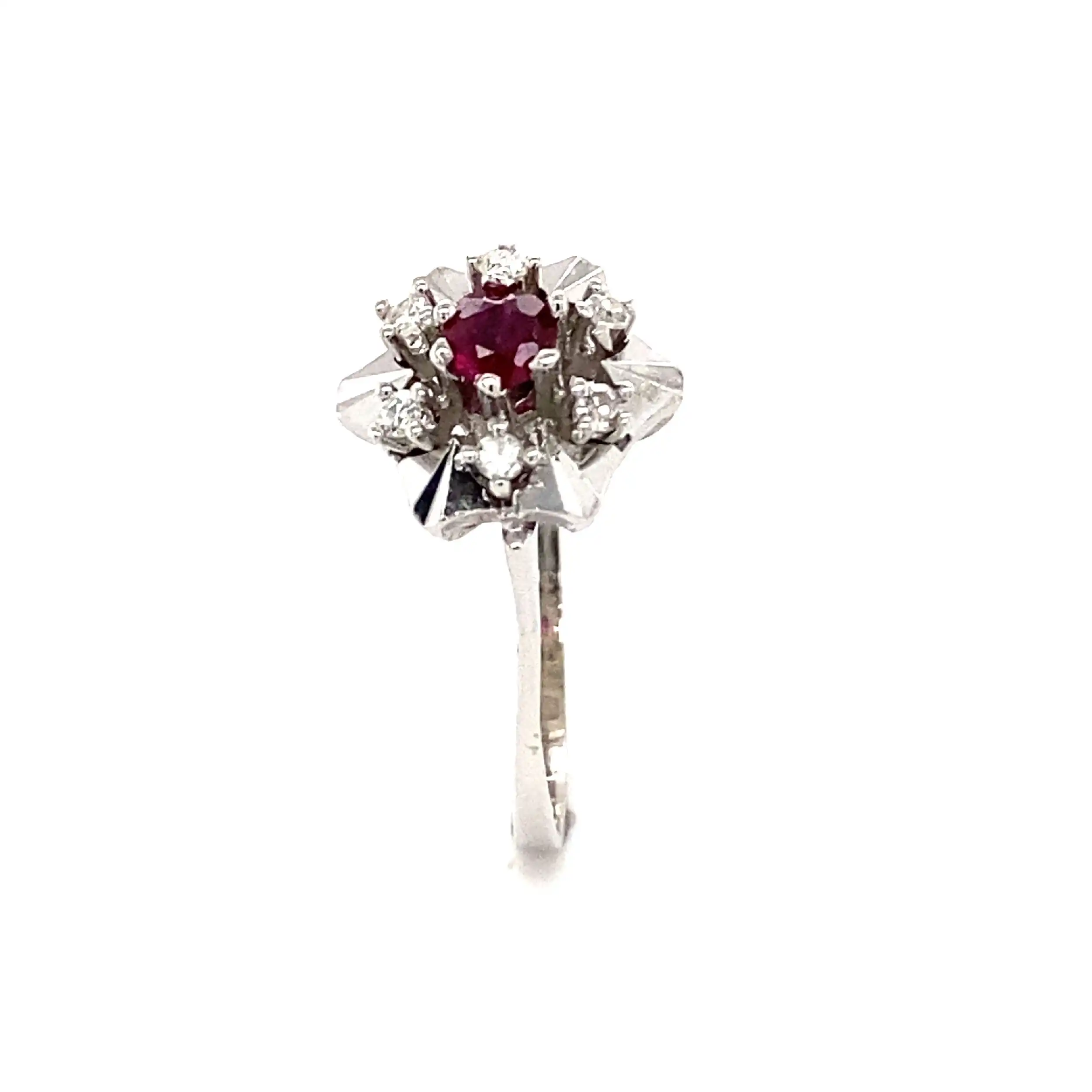 Ring Weißgold mit Rubin & Diamanten, graviert mit 0,12ct.
