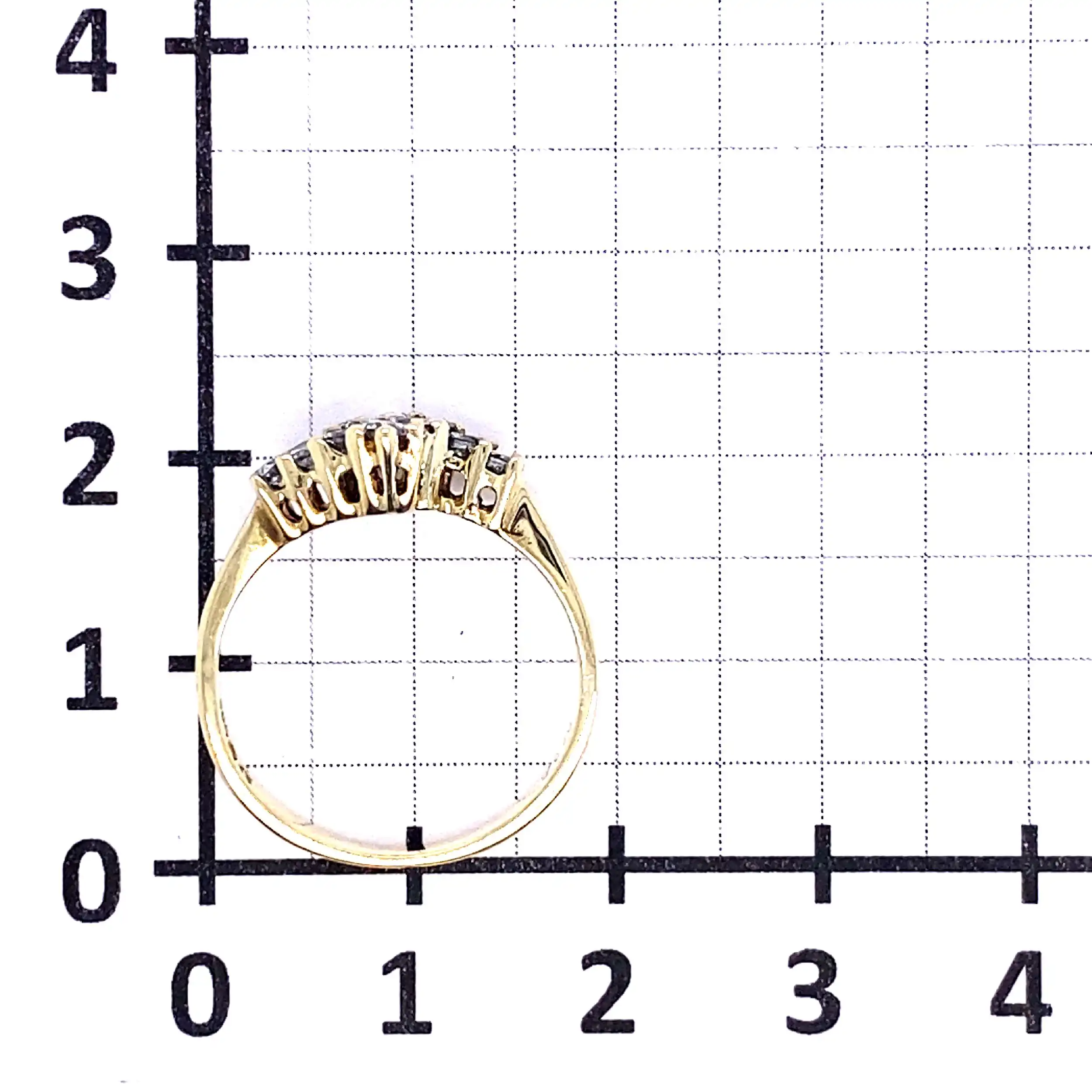 Ring Gelbgold mit Brillanten, graviert mit 0,50 ct Ring Gelbgold mit Brillanten, graviert mit 0,50 ct