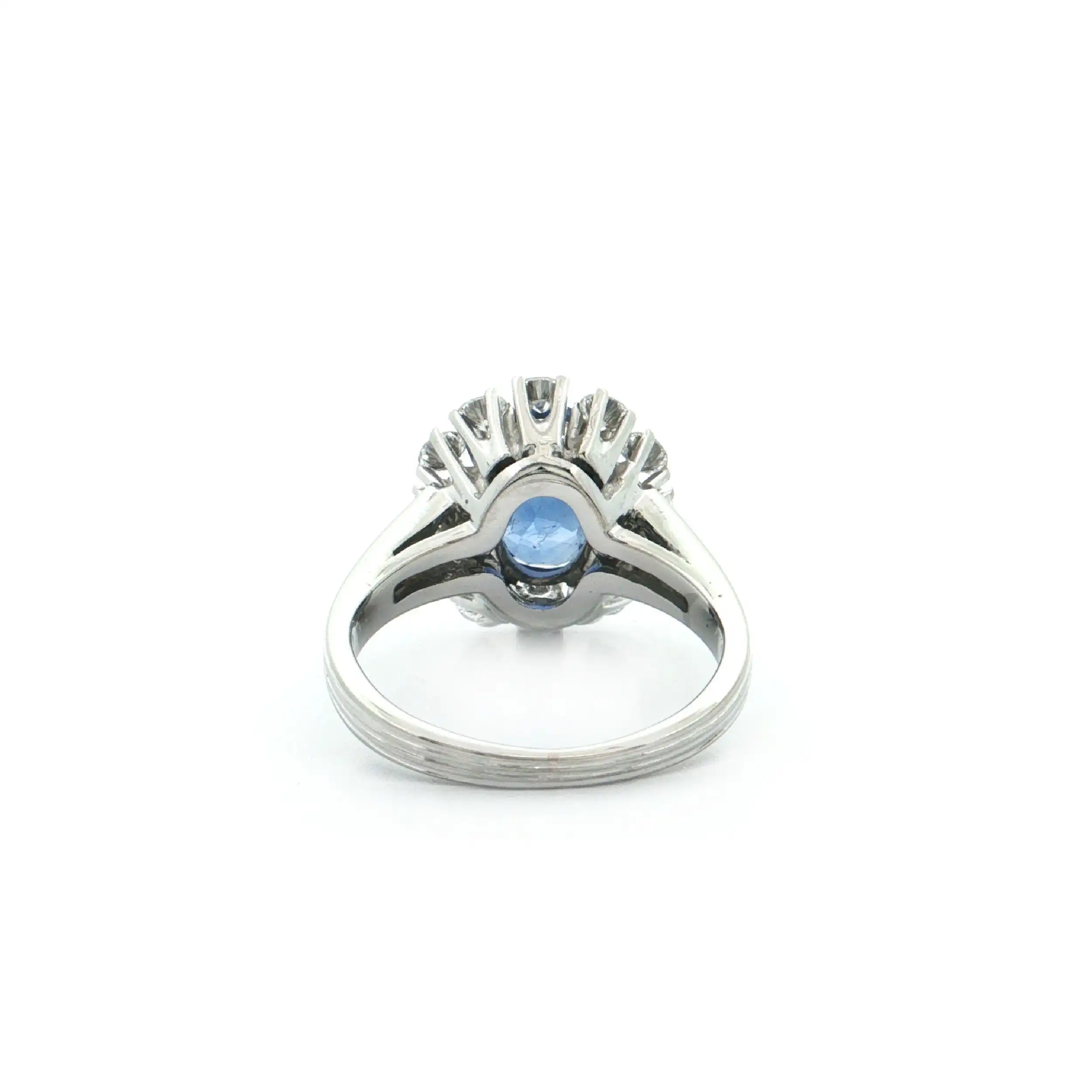 Ring Weißgold mit Saphir und Brillanten Ring Weißgold mit Saphir und Brillanten