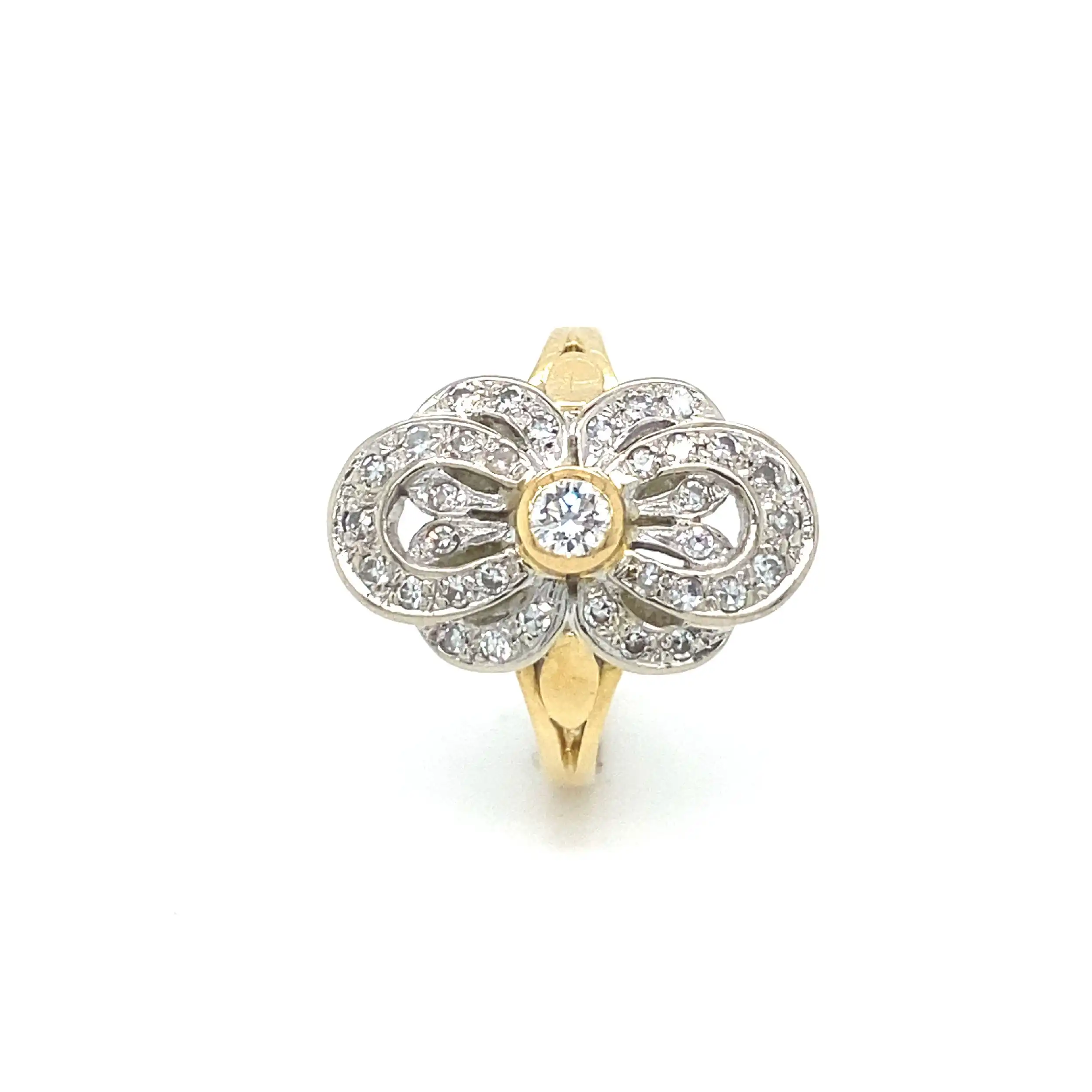 Ring Bicolor mit Brillanten und Diamanten Ring Bicolor mit Brillanten und Diamanten