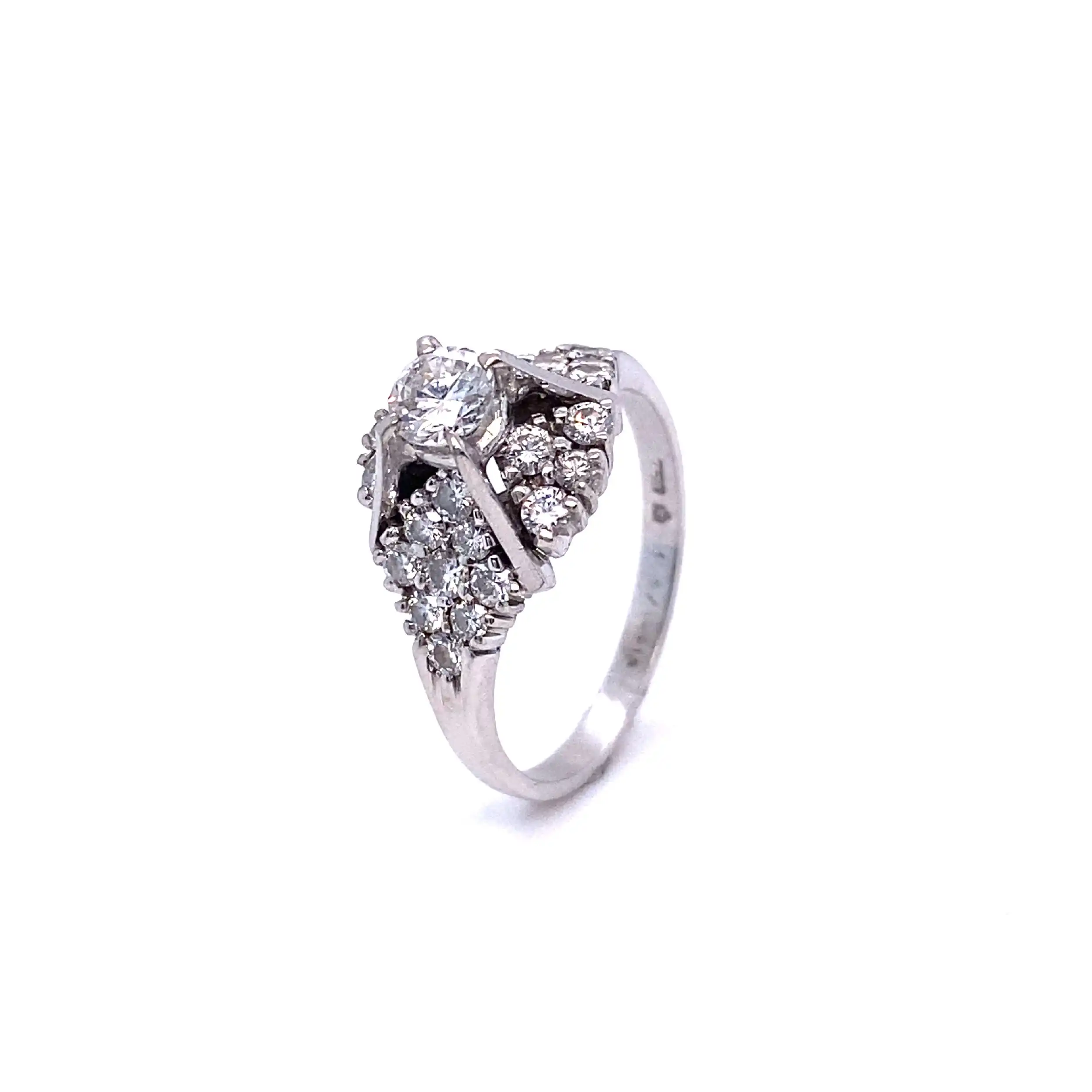 Ring Weißgold mit Brillanten Ring Weißgold mit Brillanten