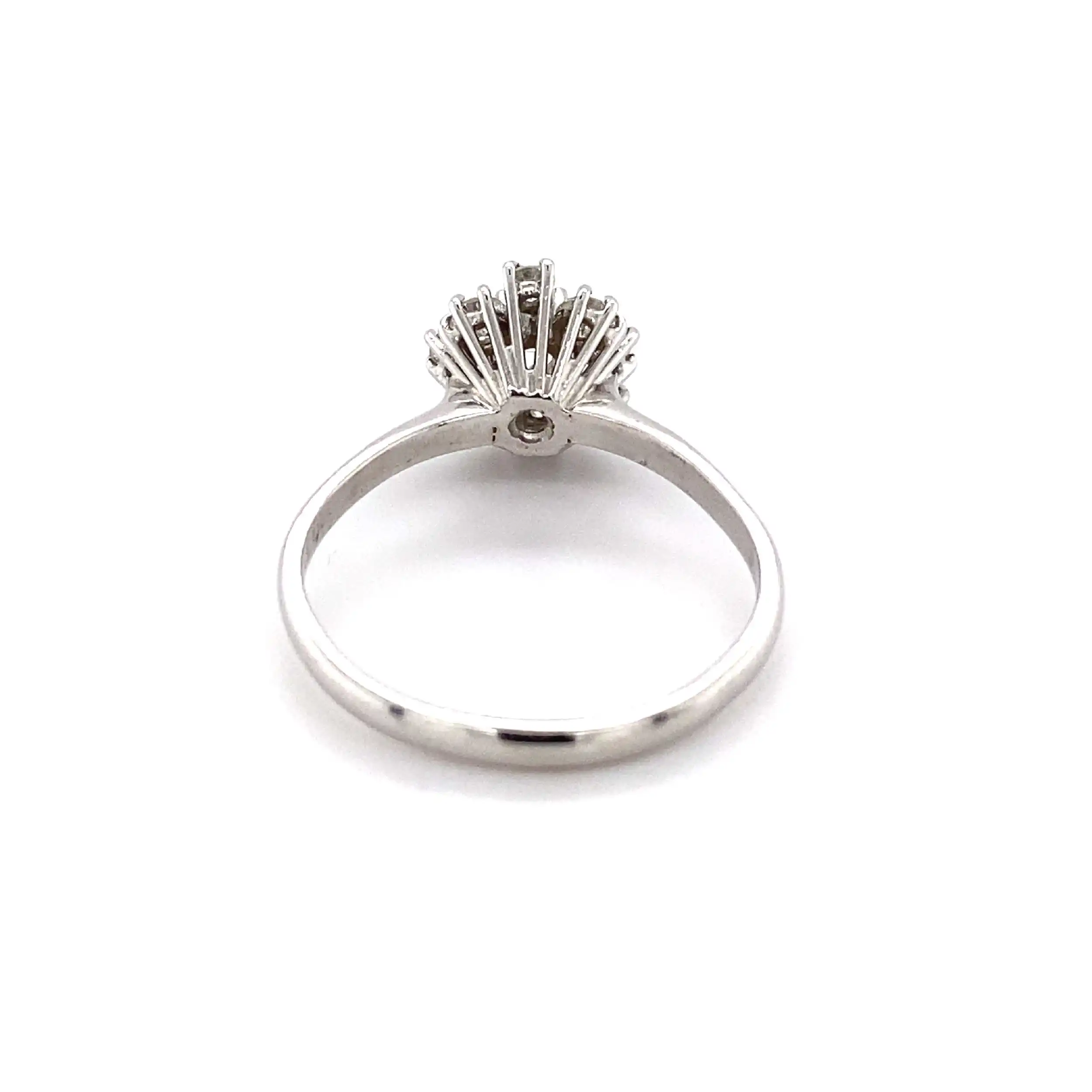 Ring Weißgold mit Brillanten, graviert mit 0,63