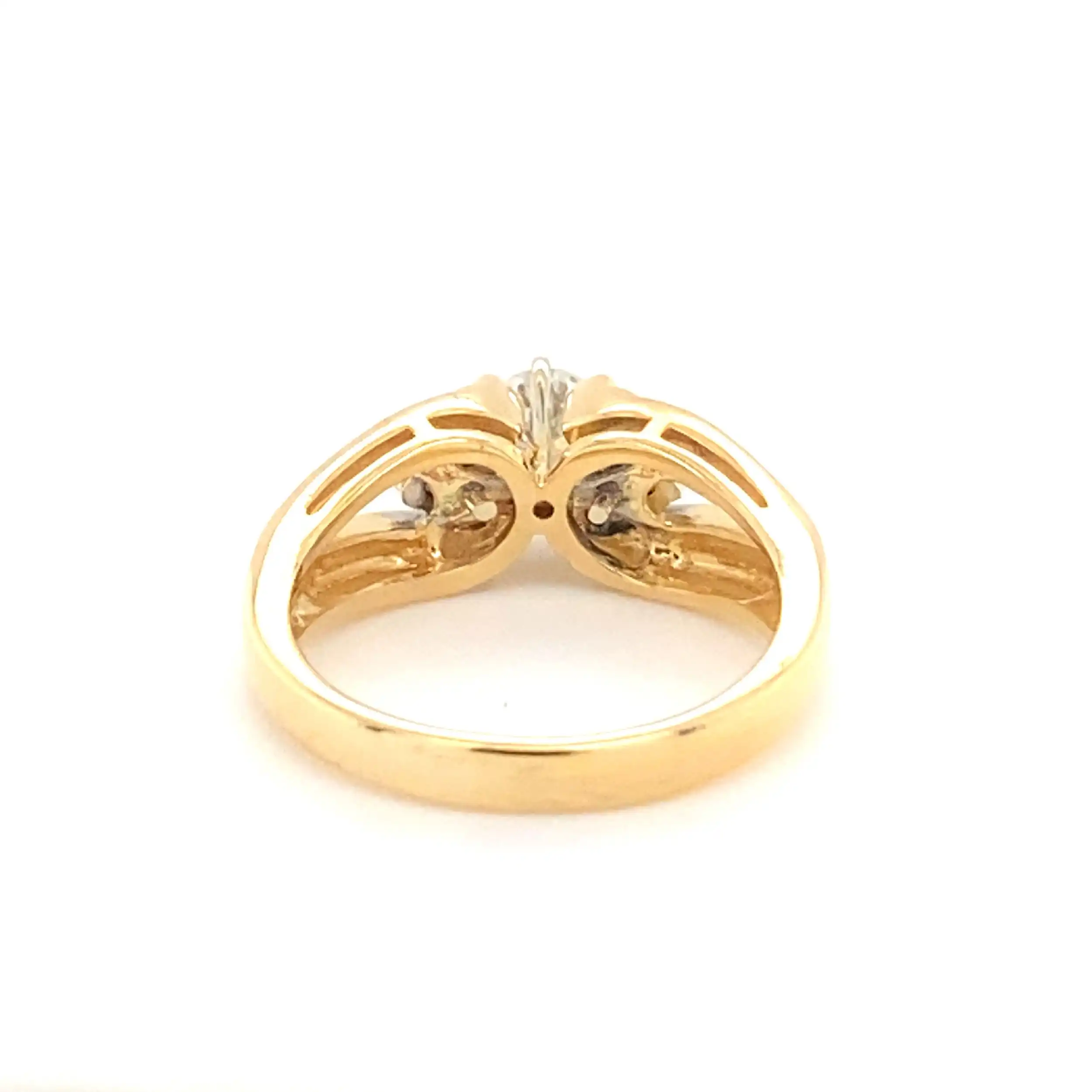 Ring Gelbgold mit Saphiren & Brillant