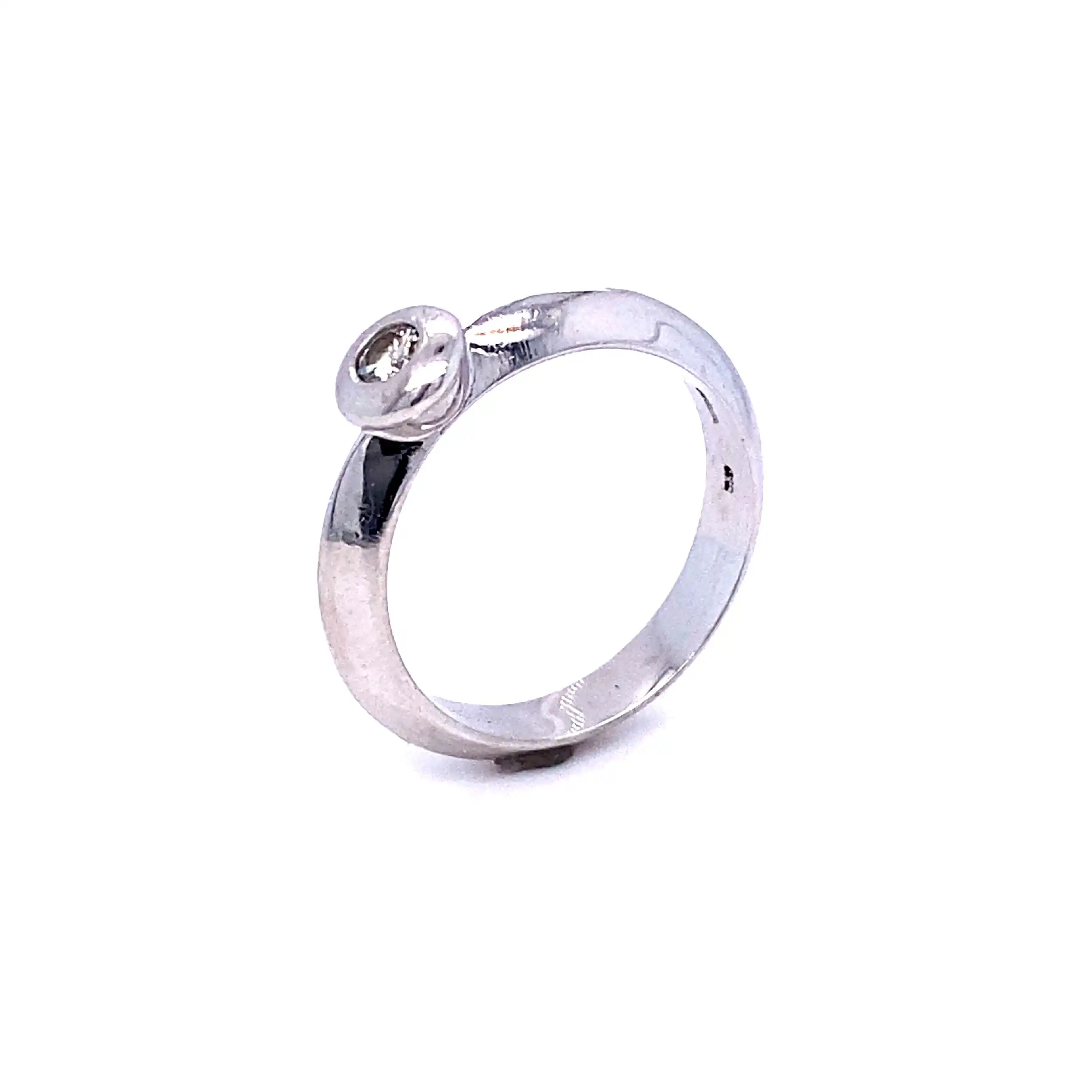 Ring Weißgold mit Brillant, graviert 0,12ct Ring Weißgold mit Brillant, graviert 0,12ct