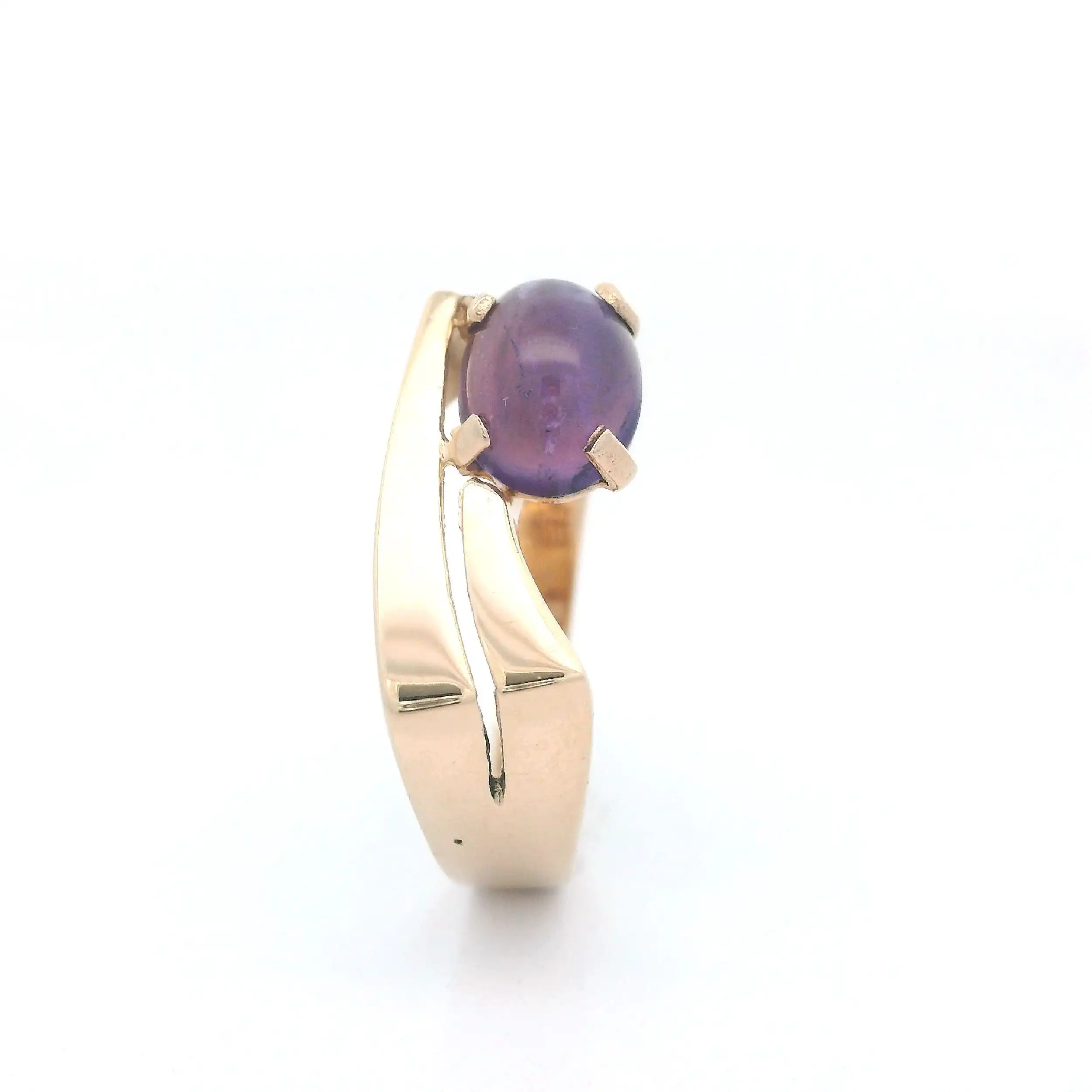 Ring Roségold mit lila Cabochon Ring Roségold mit lila Cabochon