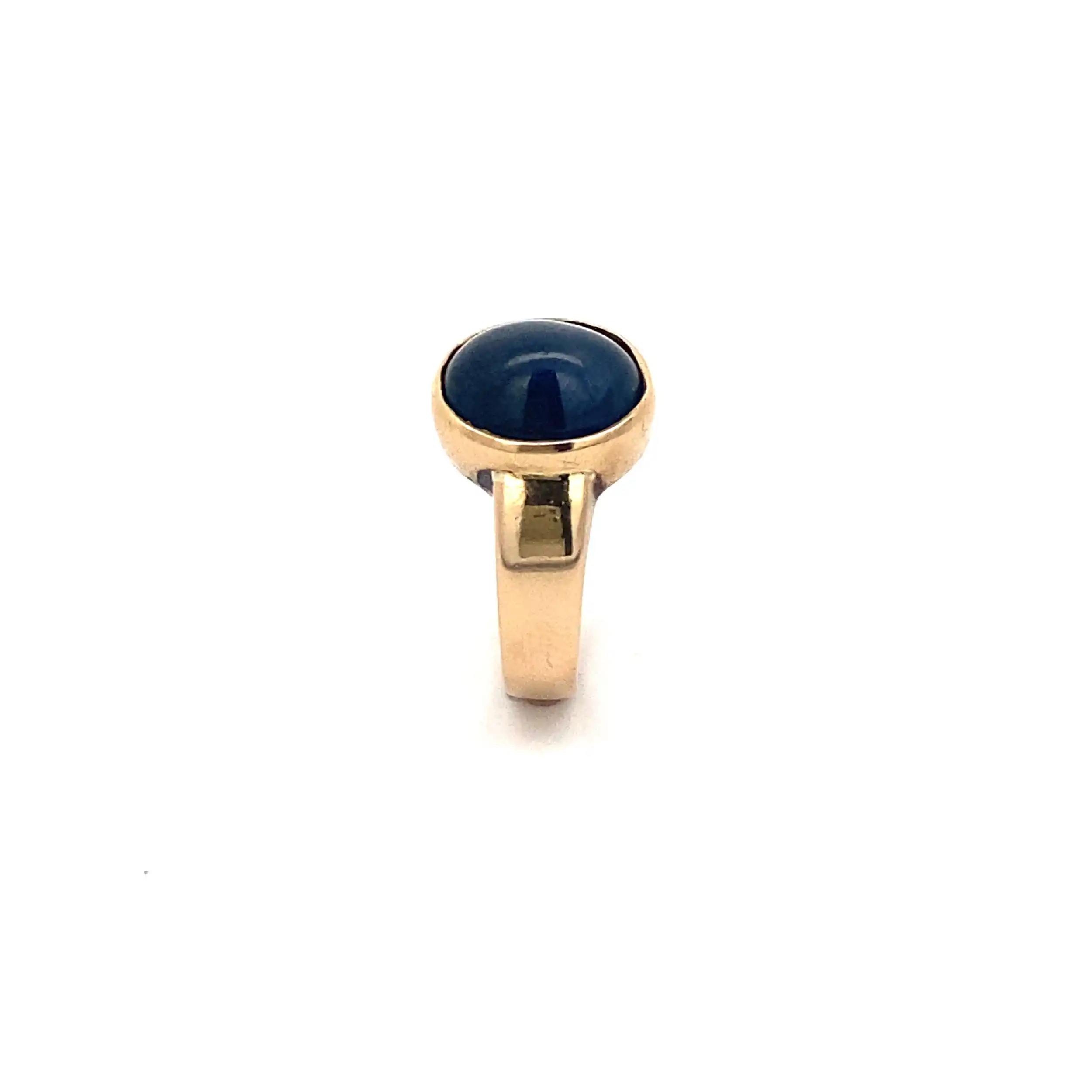 Ring Gelbgold mit Cabochon