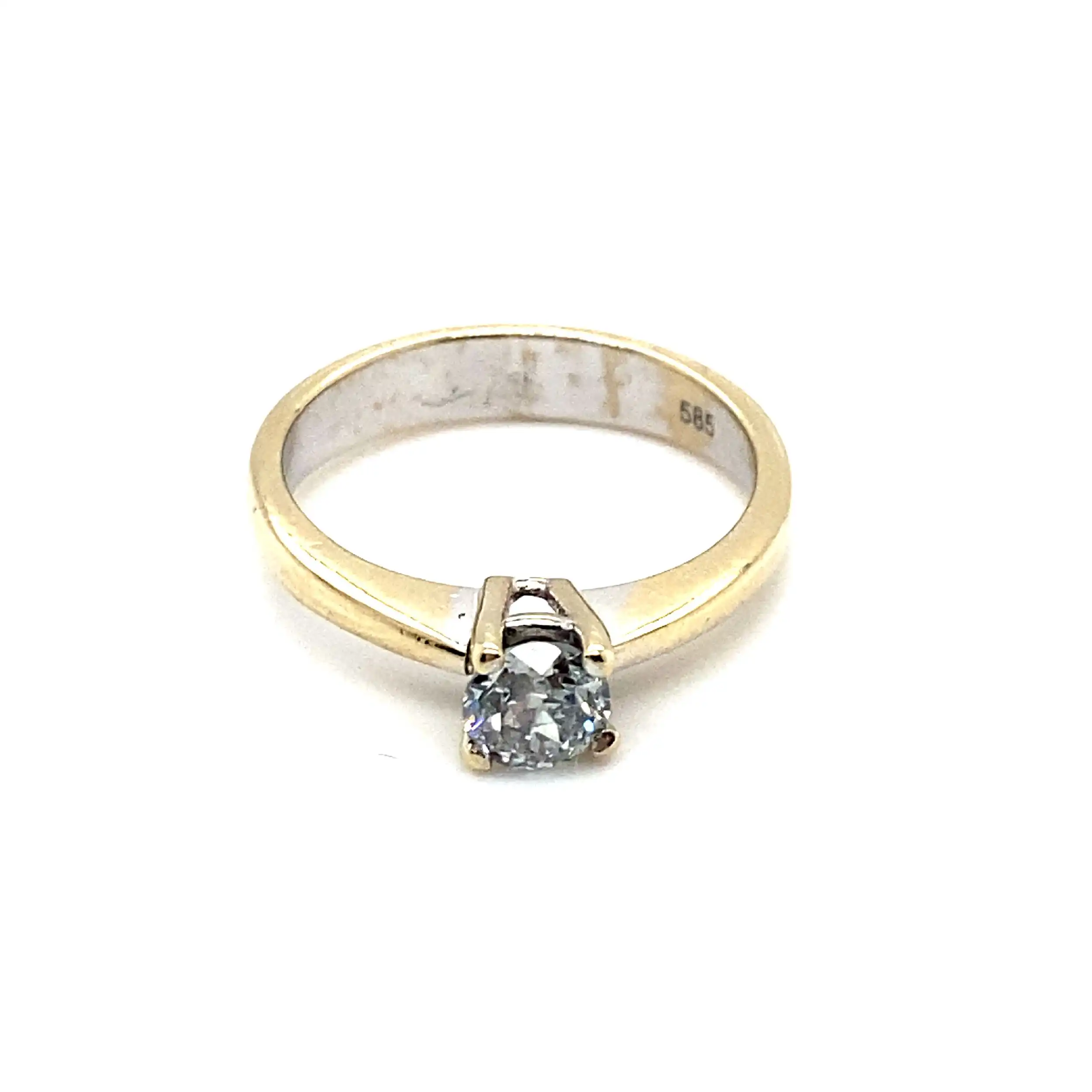 Ring mit altschliff Diamant Ring mit altschliff Diamant