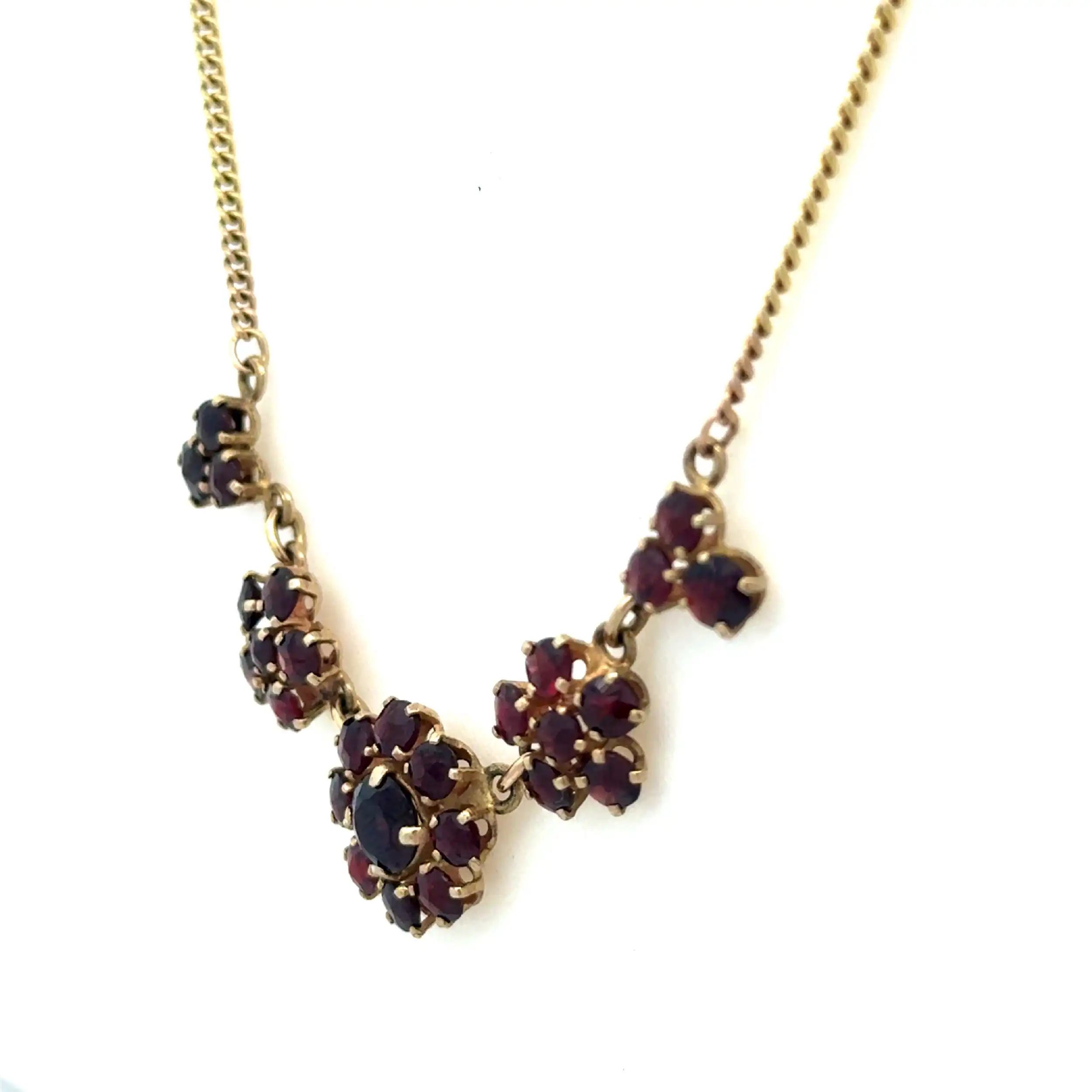 Collier Gelbgold mit Granat Collier Gelbgold mit Granat