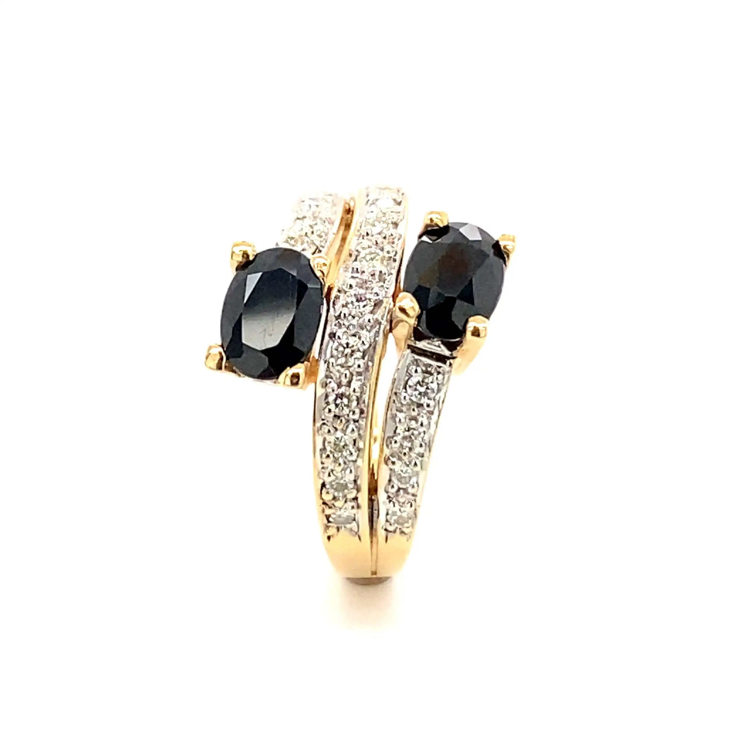 Ring Gelbgold mit blauen Farbsteinen & Brillanten Ring Gelbgold mit blauen Farbsteinen & Brillanten