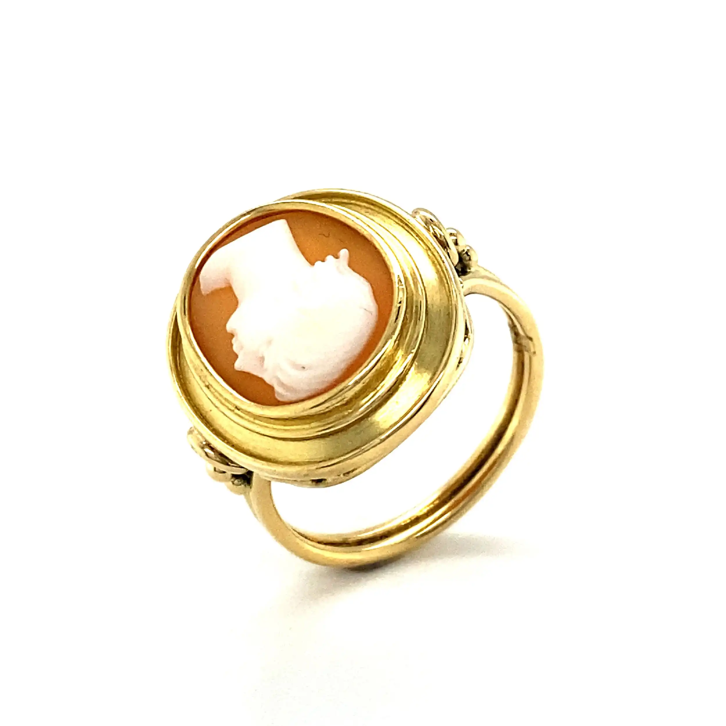 Ring Gelbgold mit Gemme Ring Gelbgold mit Gemme