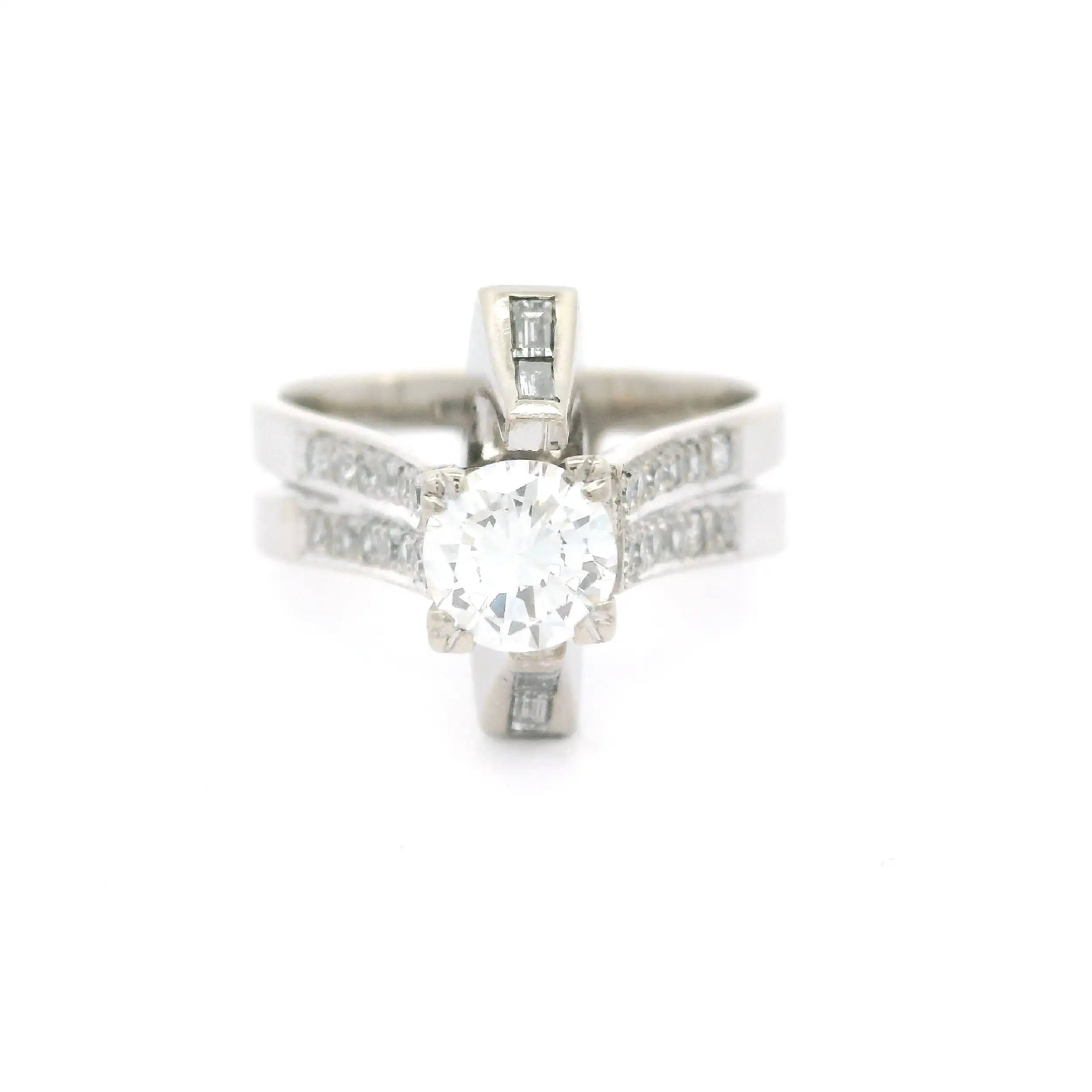 Ring Weißgold mit Diamanten Ring Weißgold mit Diamanten
