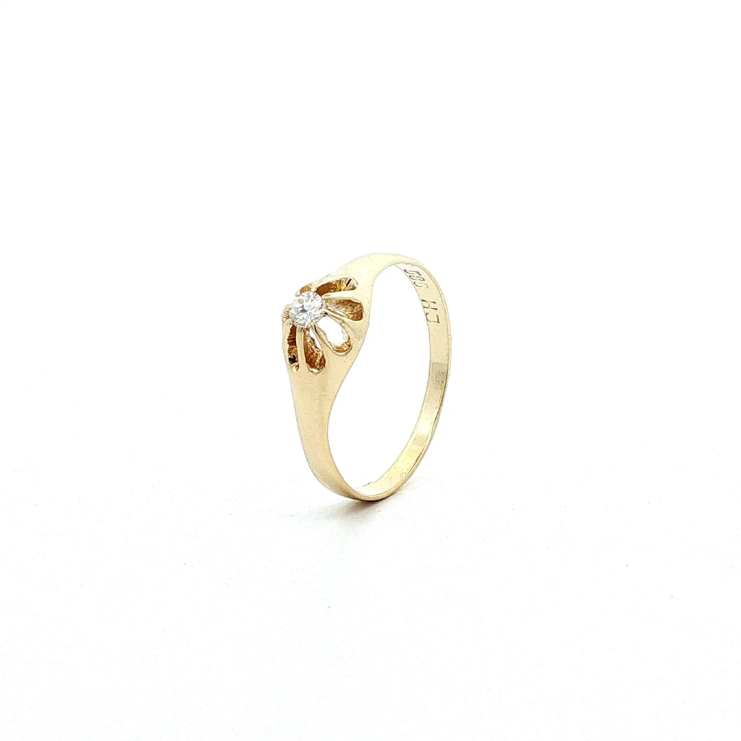 Ring Gelbgold mit Brillant Ring Gelbgold mit Brillant