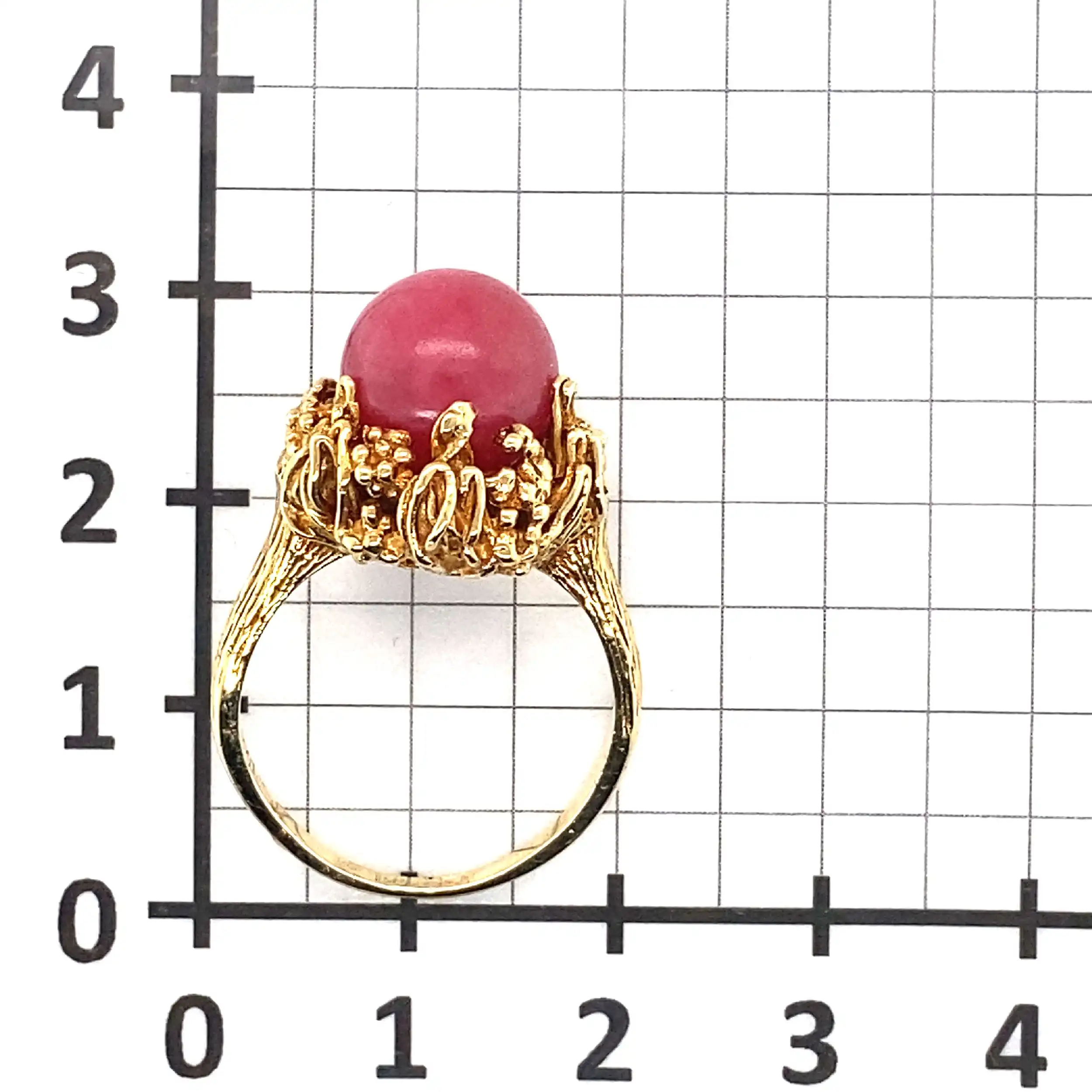 Ring Gelbgold mit Rhodonit Cabochon Ring Gelbgold mit Rhodonit Cabochon