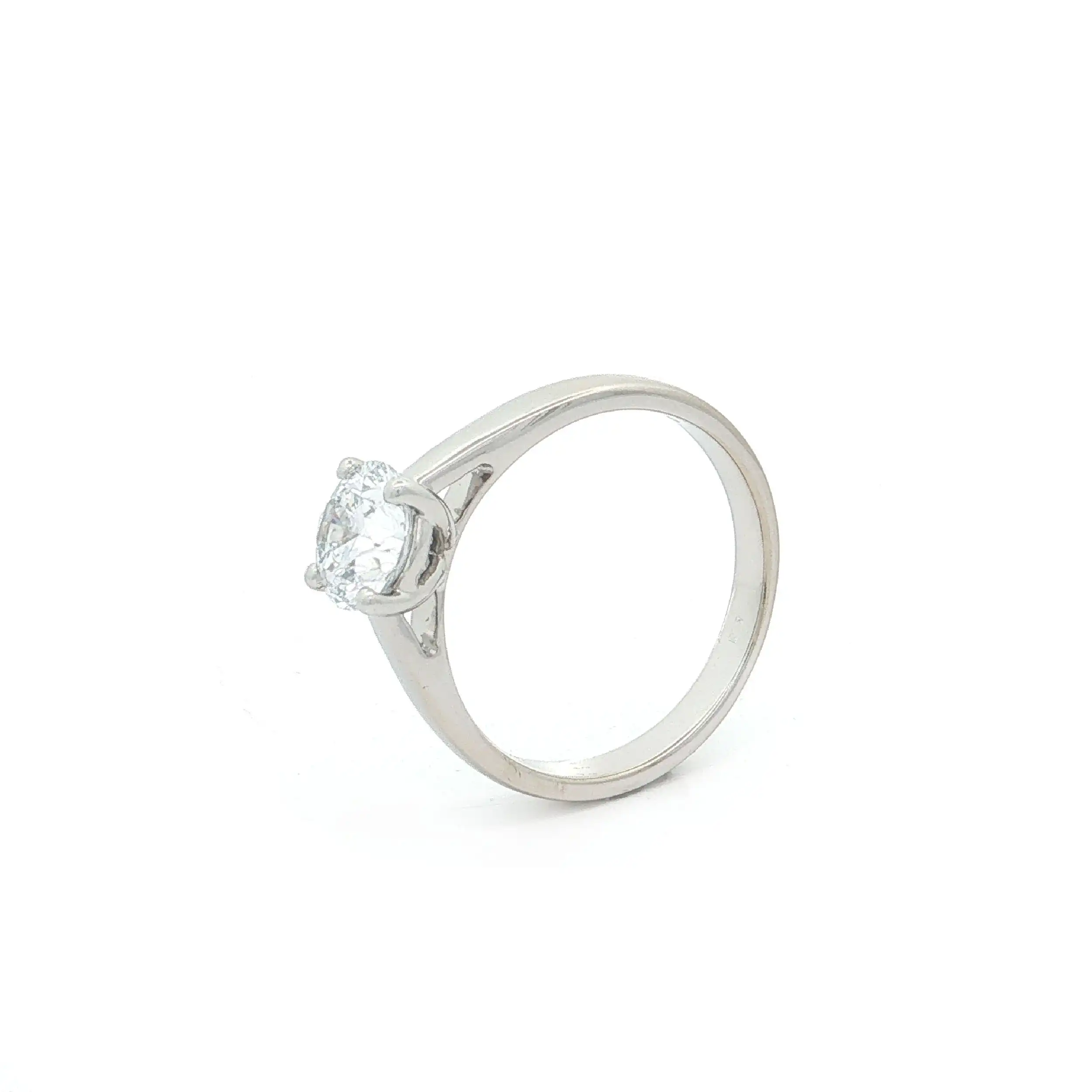 Ring Weißgold mit Labgrown Diamond im Brillantschliff