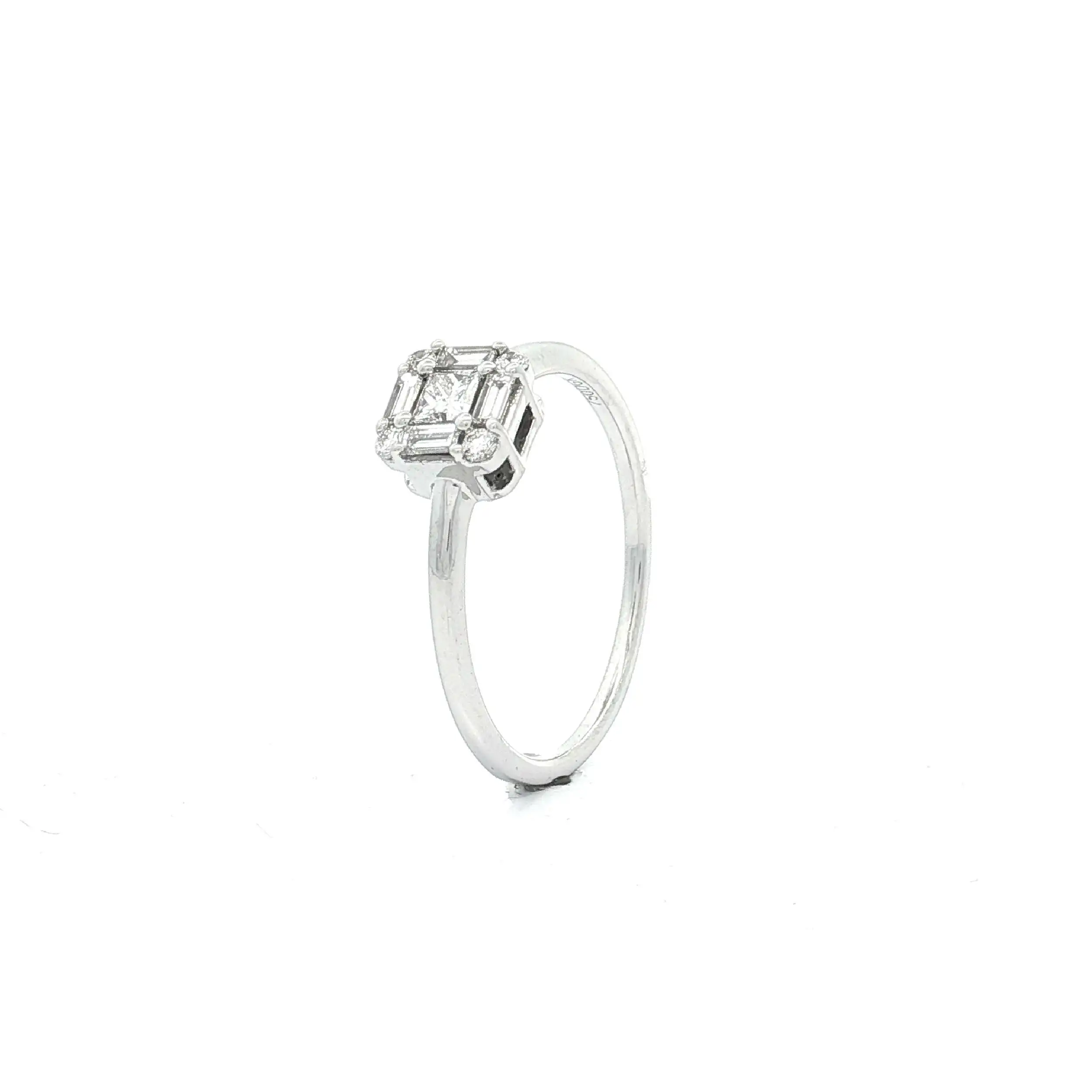 Ring Weißgold mit Brillanten und Diamanten Ring Weißgold mit Brillanten und Diamanten