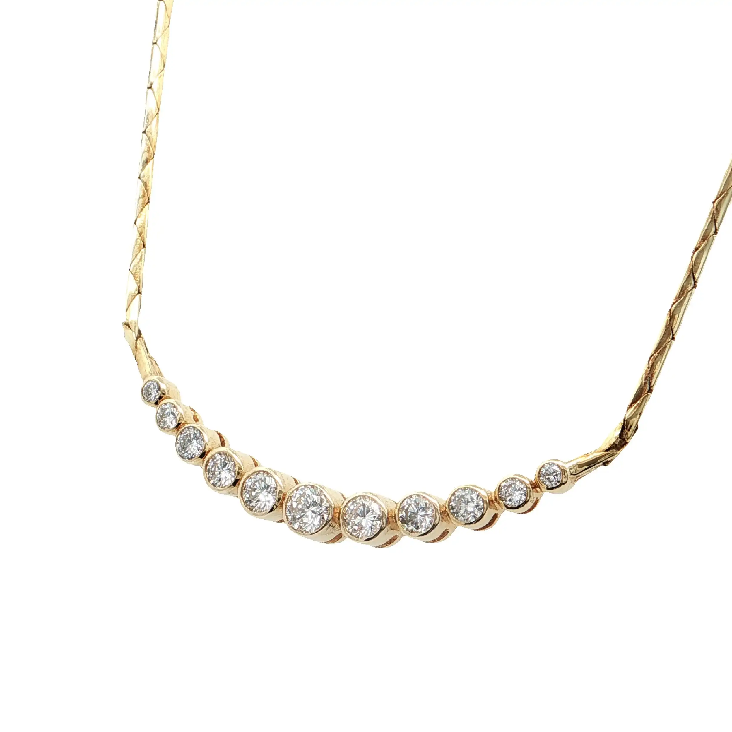 Collier Gelbgold mit Brillanten, graviert mit 0,66 ct Collier Gelbgold mit Brillanten, graviert mit 0,66 ct