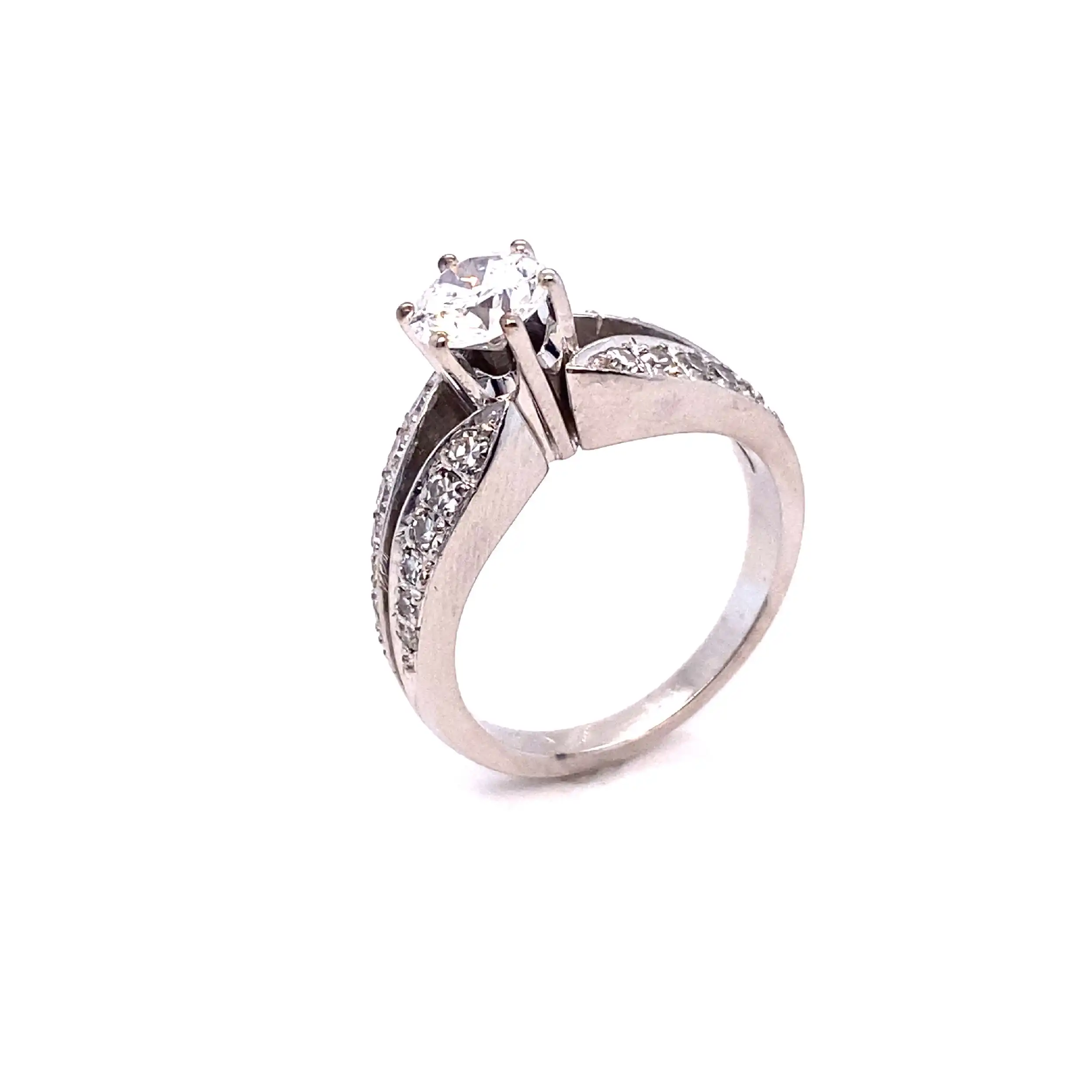 Ring Weißgold mit Brillanten Ring Weißgold mit Brillanten