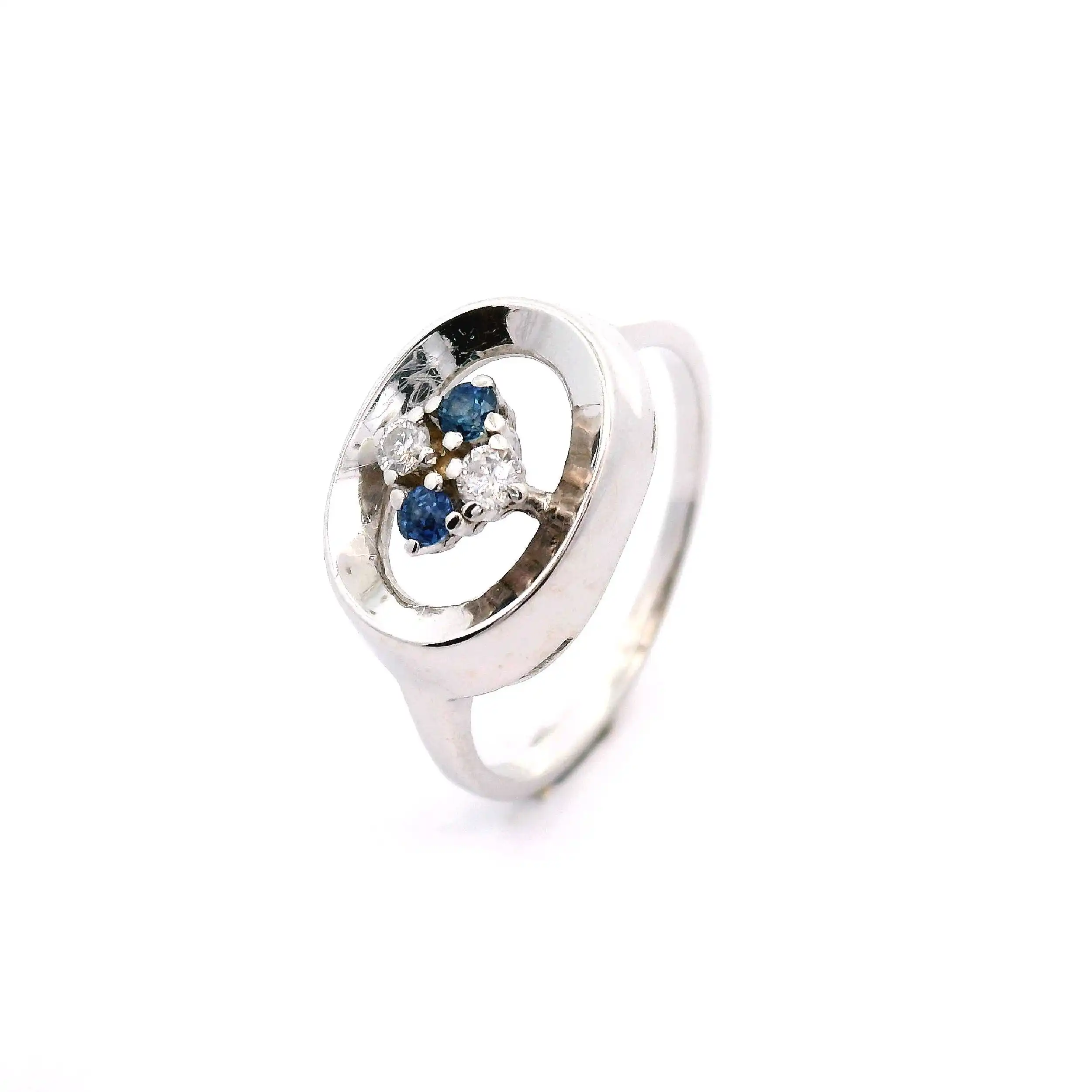Ring Weißgold mit Brillanten und Saphir