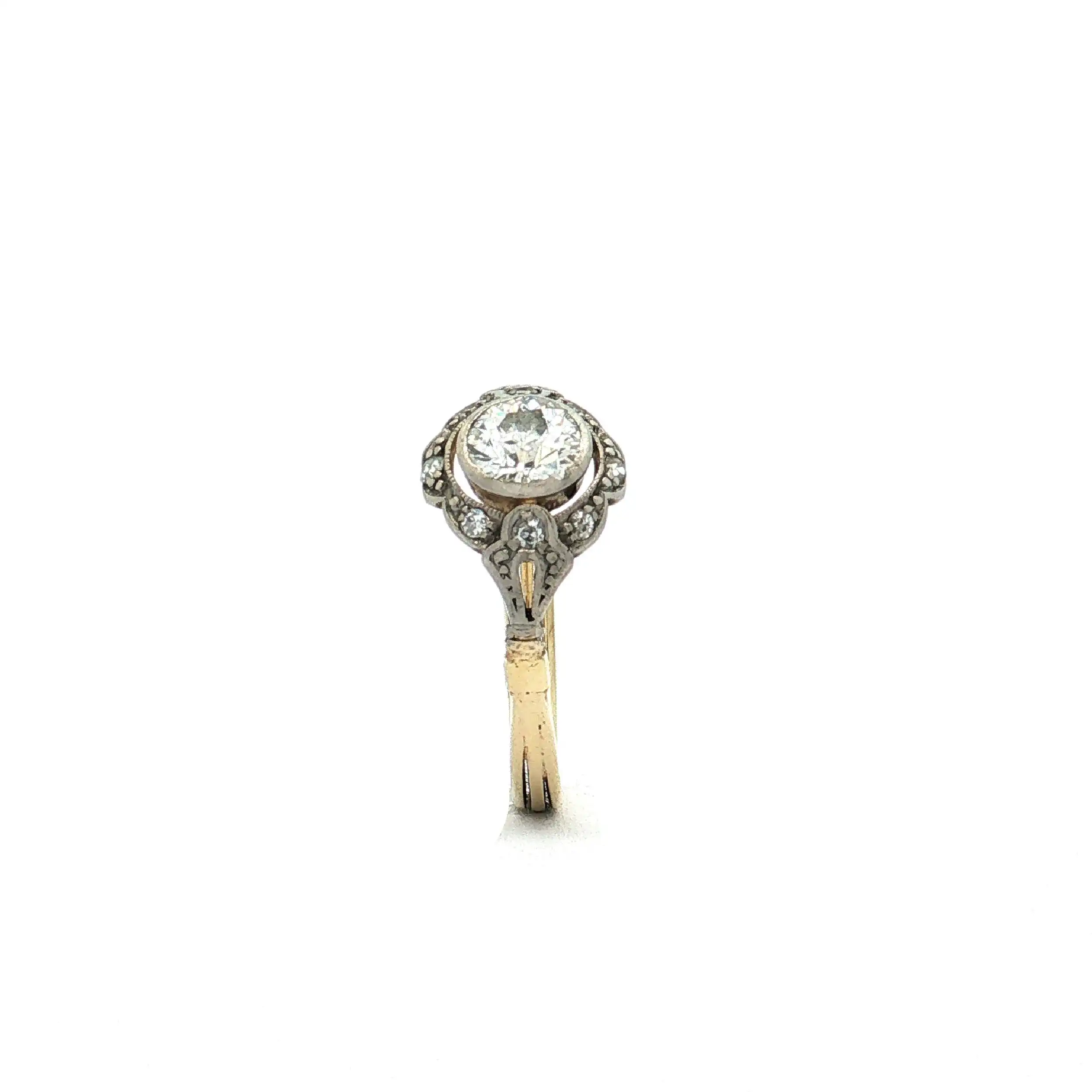 Ring Bicolor mit Altschliff und Diamanten Ring Bicolor mit Altschliff und Diamanten