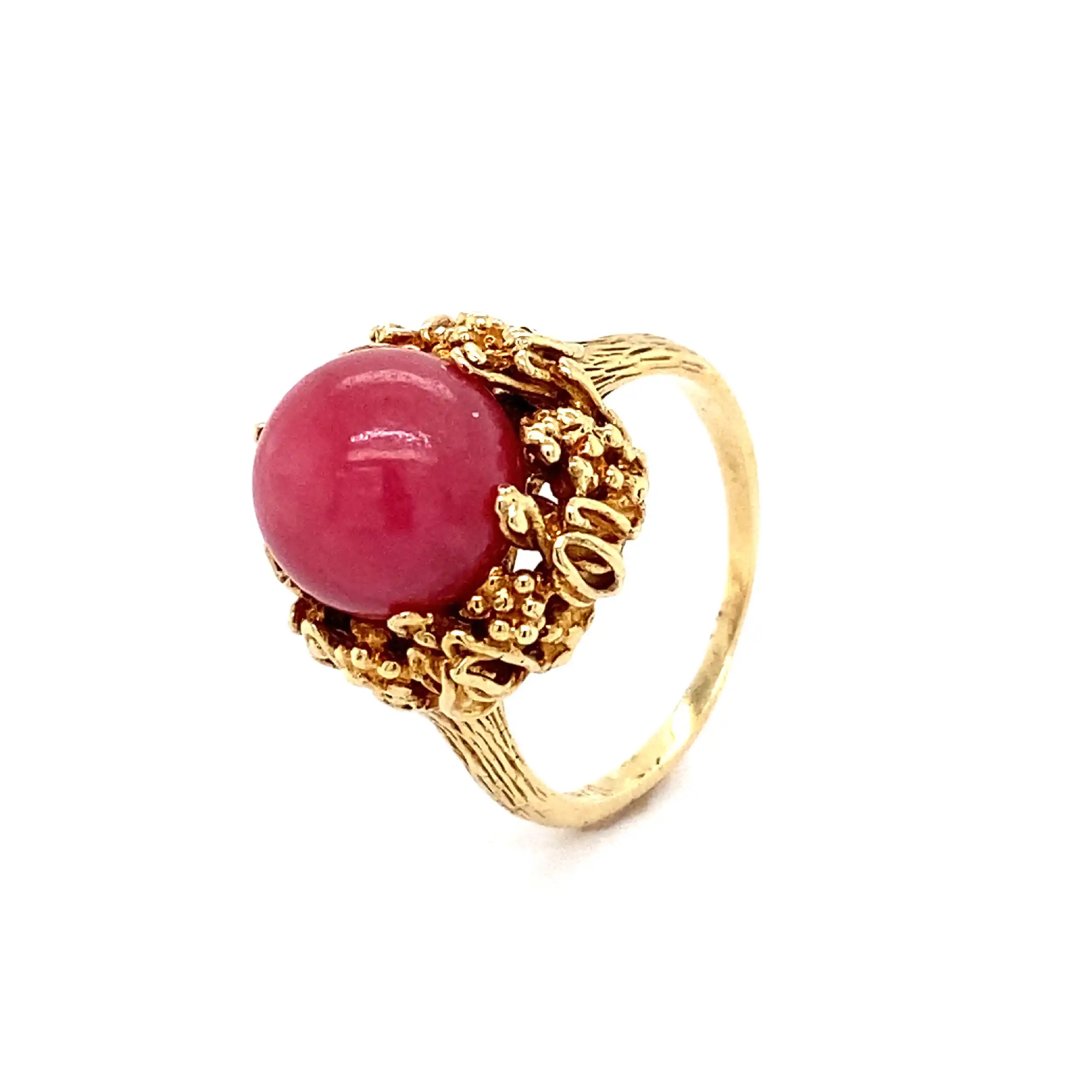 Ring Gelbgold mit Rhodonit Cabochon Ring Gelbgold mit Rhodonit Cabochon
