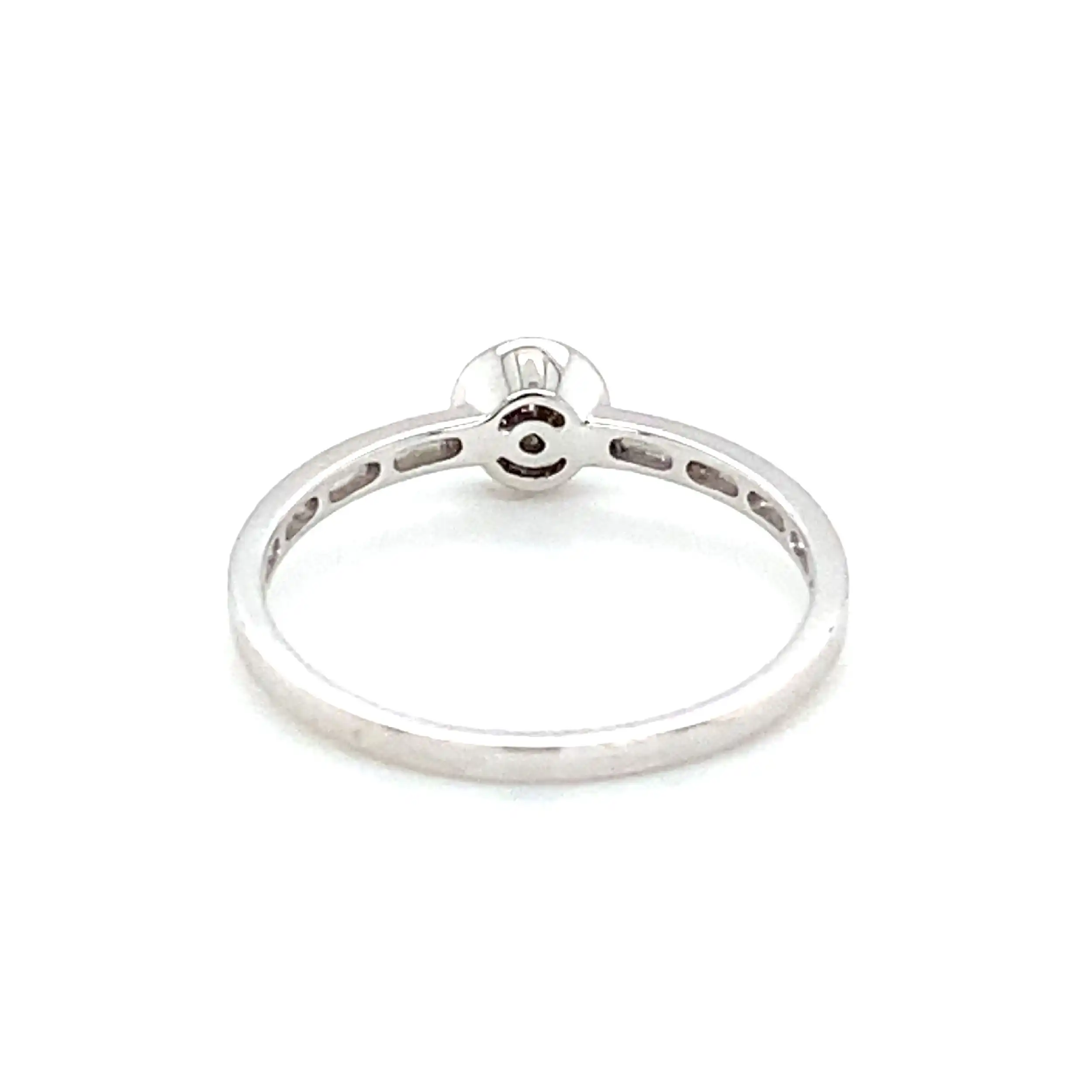 Ring Weißgold mit Brillanten Ring Weißgold mit Brillanten