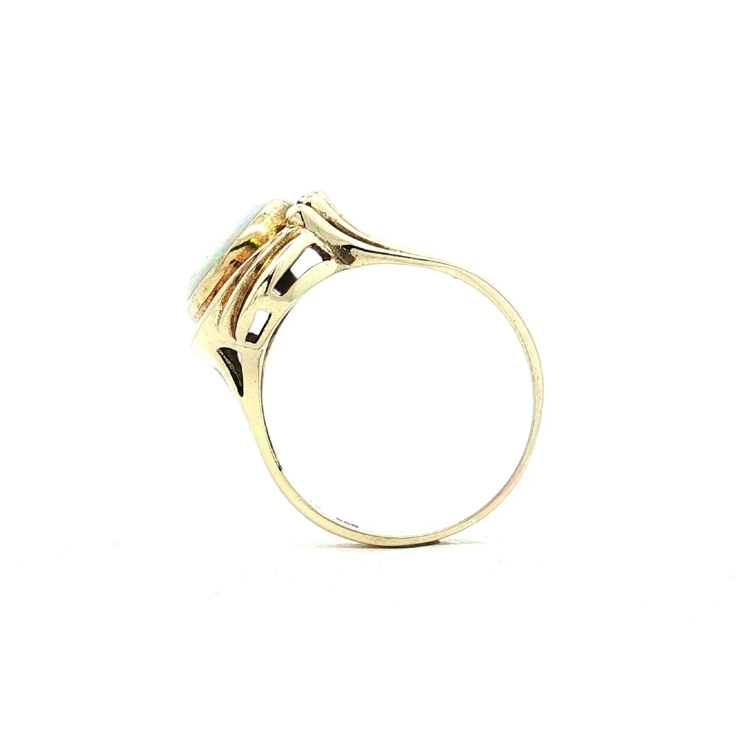 Ring Gelbgold mit Opal