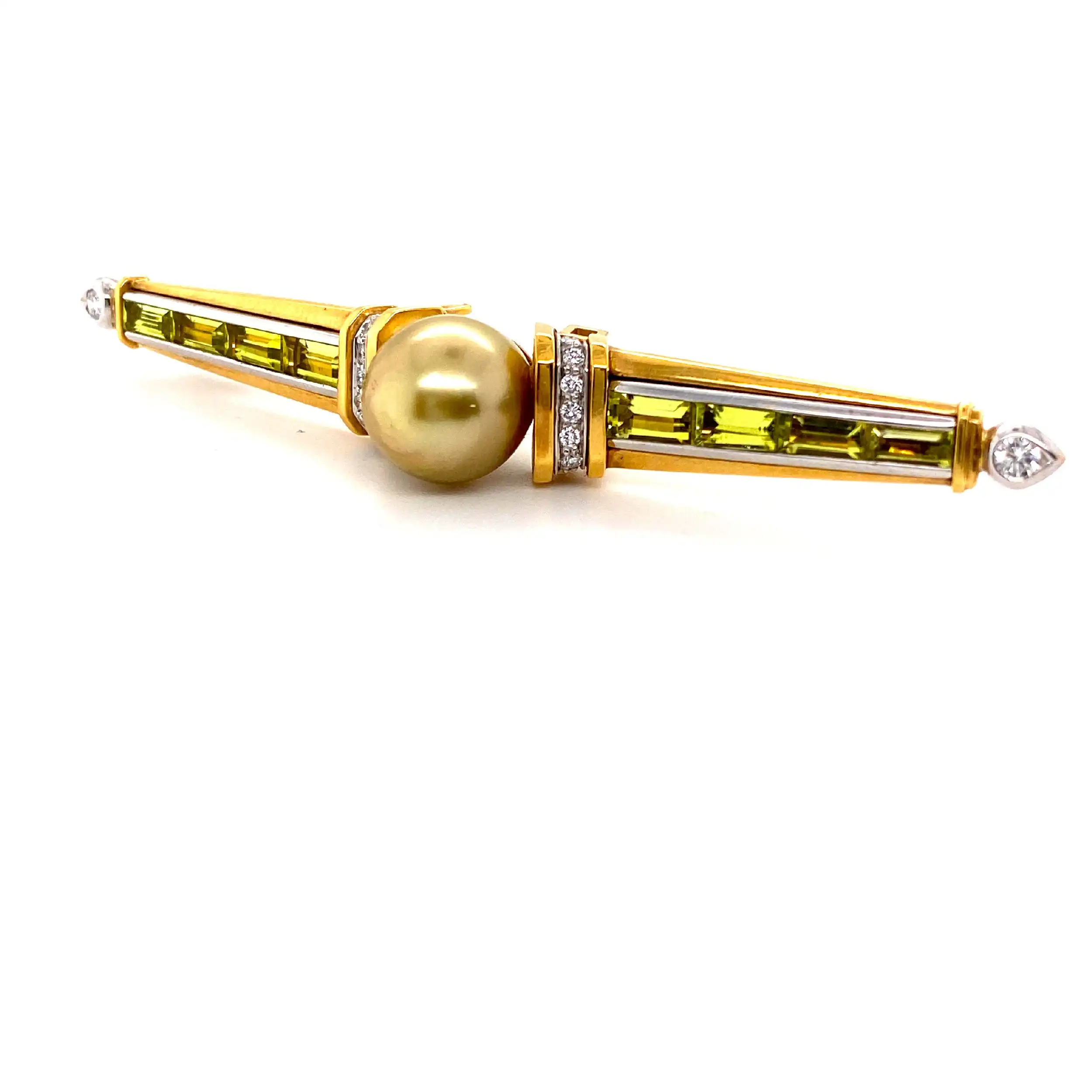 Brosche Gelbgold mit Perle, Peridot und Brillant Brosche Gelbgold mit Perle, Peridot und Brillant