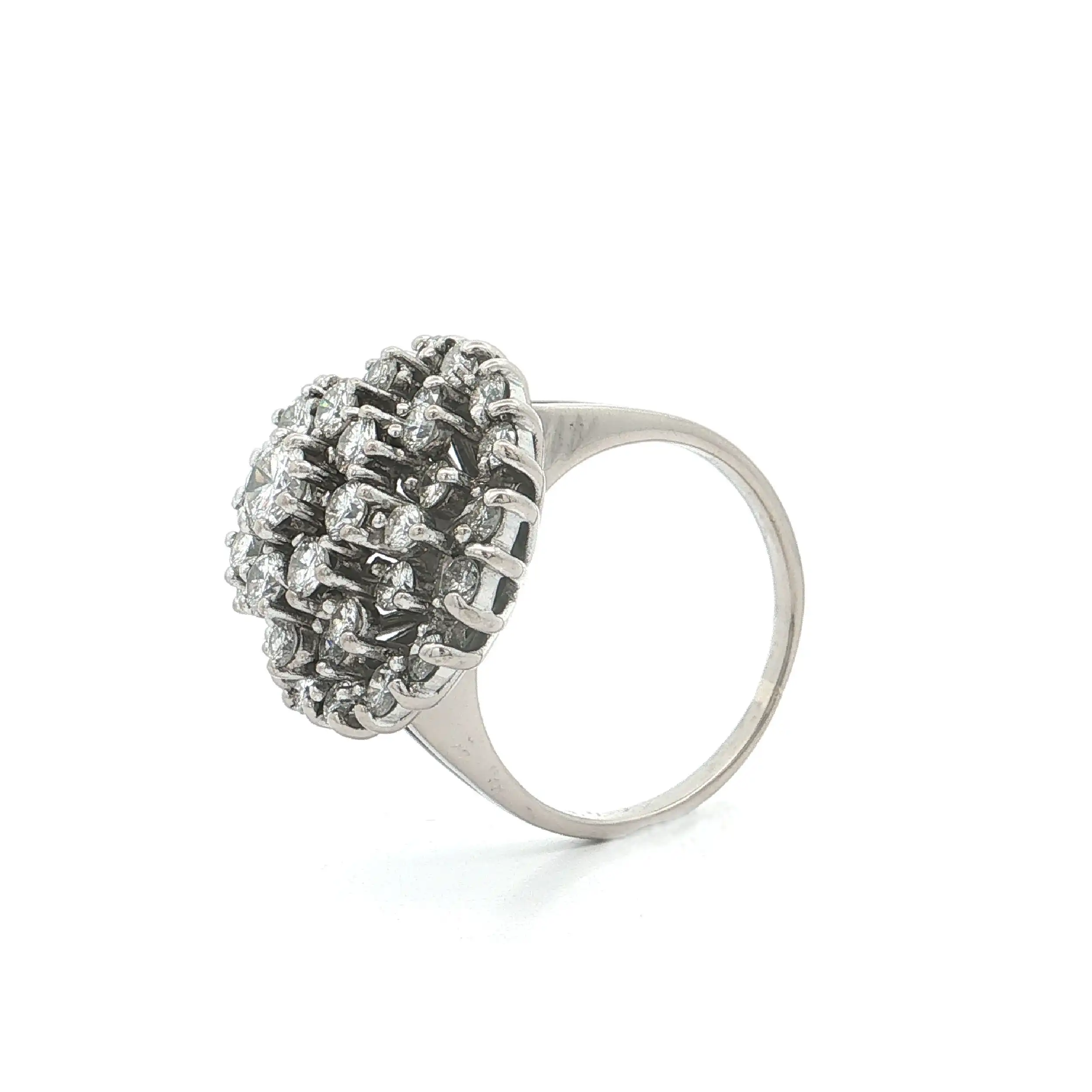 Ring Weißgold mit Brillanten, graviert mit 2ct Ring Weißgold mit Brillanten, graviert mit 2ct