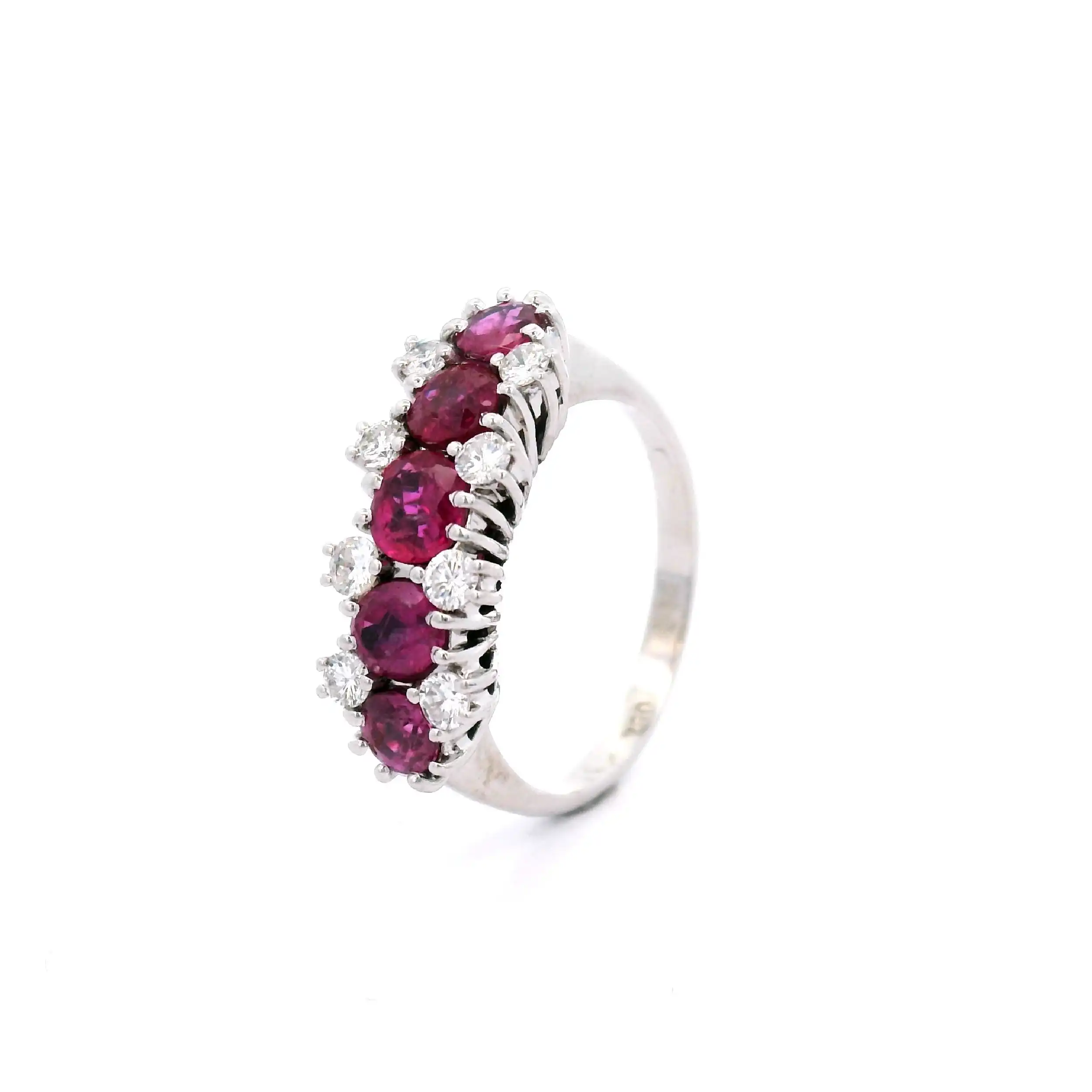 Ring Weißgold mit Brillanten und Rubin Ring Weißgold mit Brillanten und Rubin