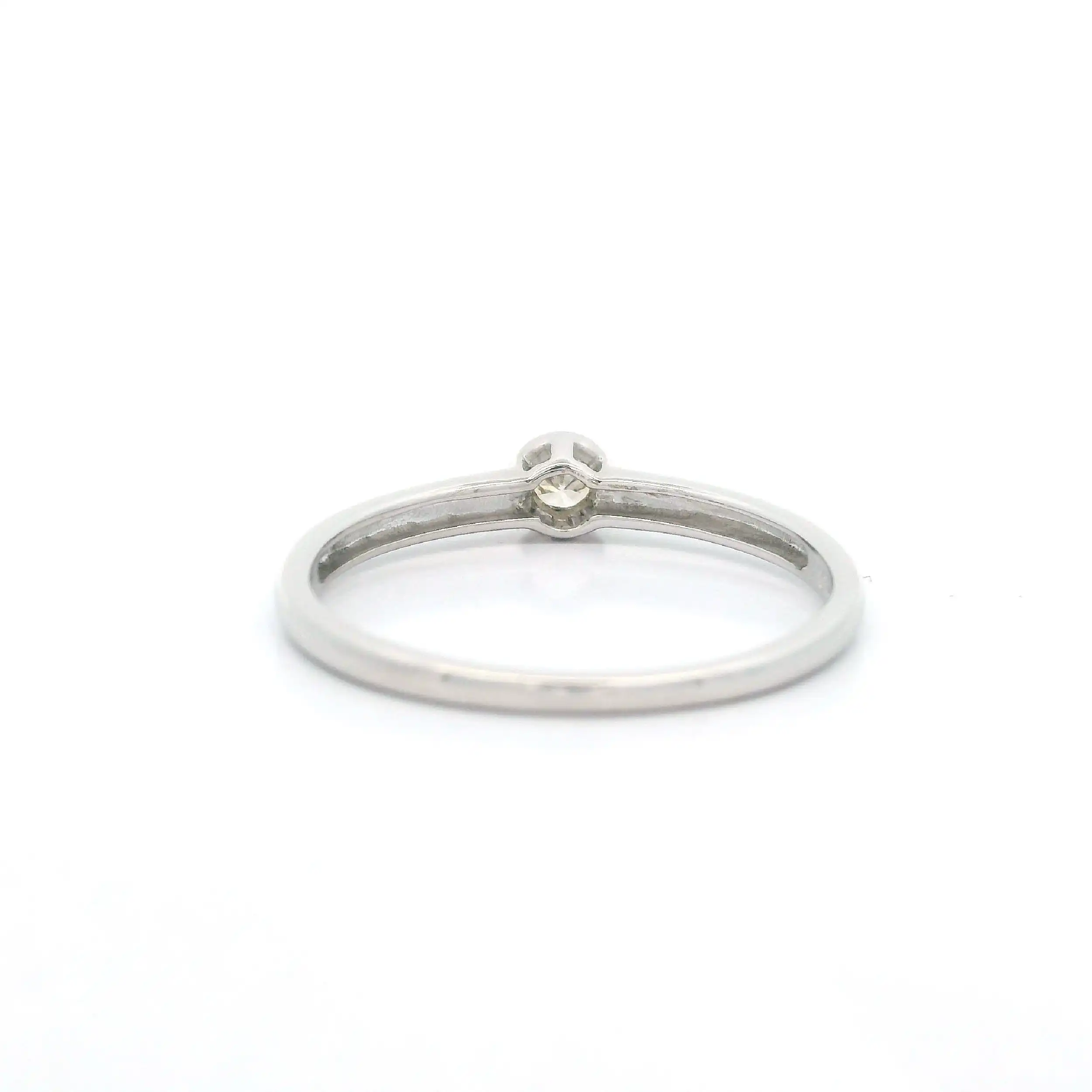 Ring Weißgold mit Brillant Ring Weißgold mit Brillant
