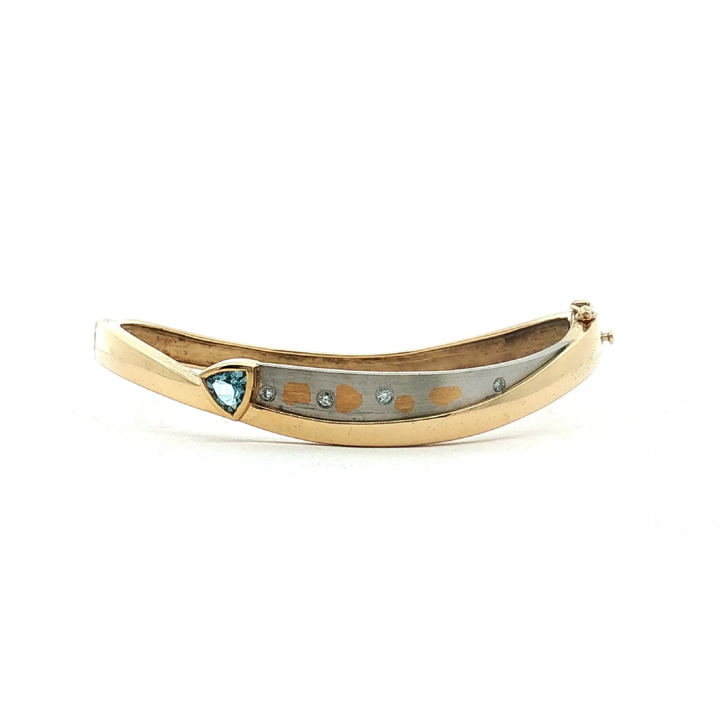Armreif Bicolor Monika Seiter mit Topas und Brillanten Armreif Bicolor Monika Seiter mit Topas und Brillanten