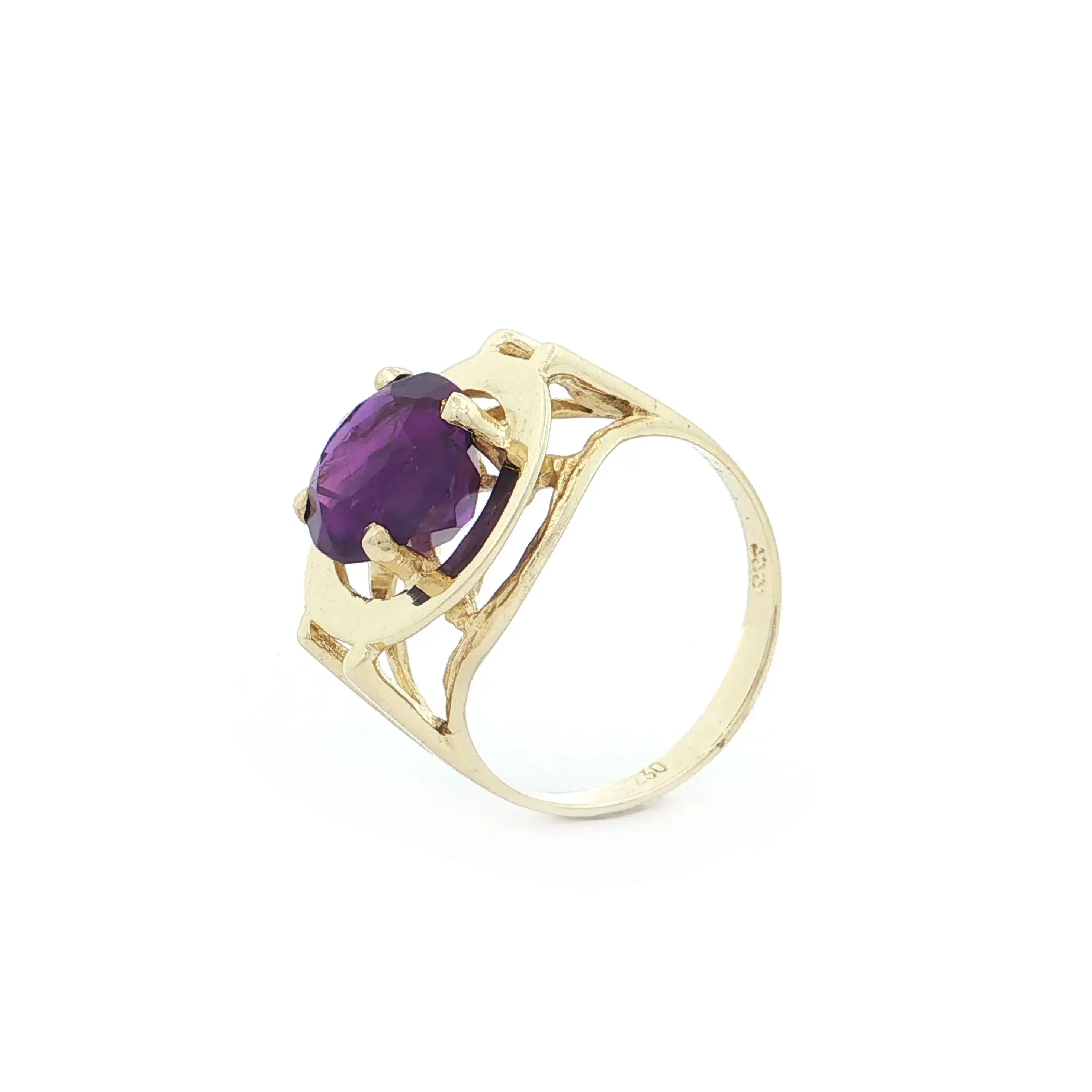 Ring Gelbgold mit Amethyst Ring Gelbgold mit Amethyst