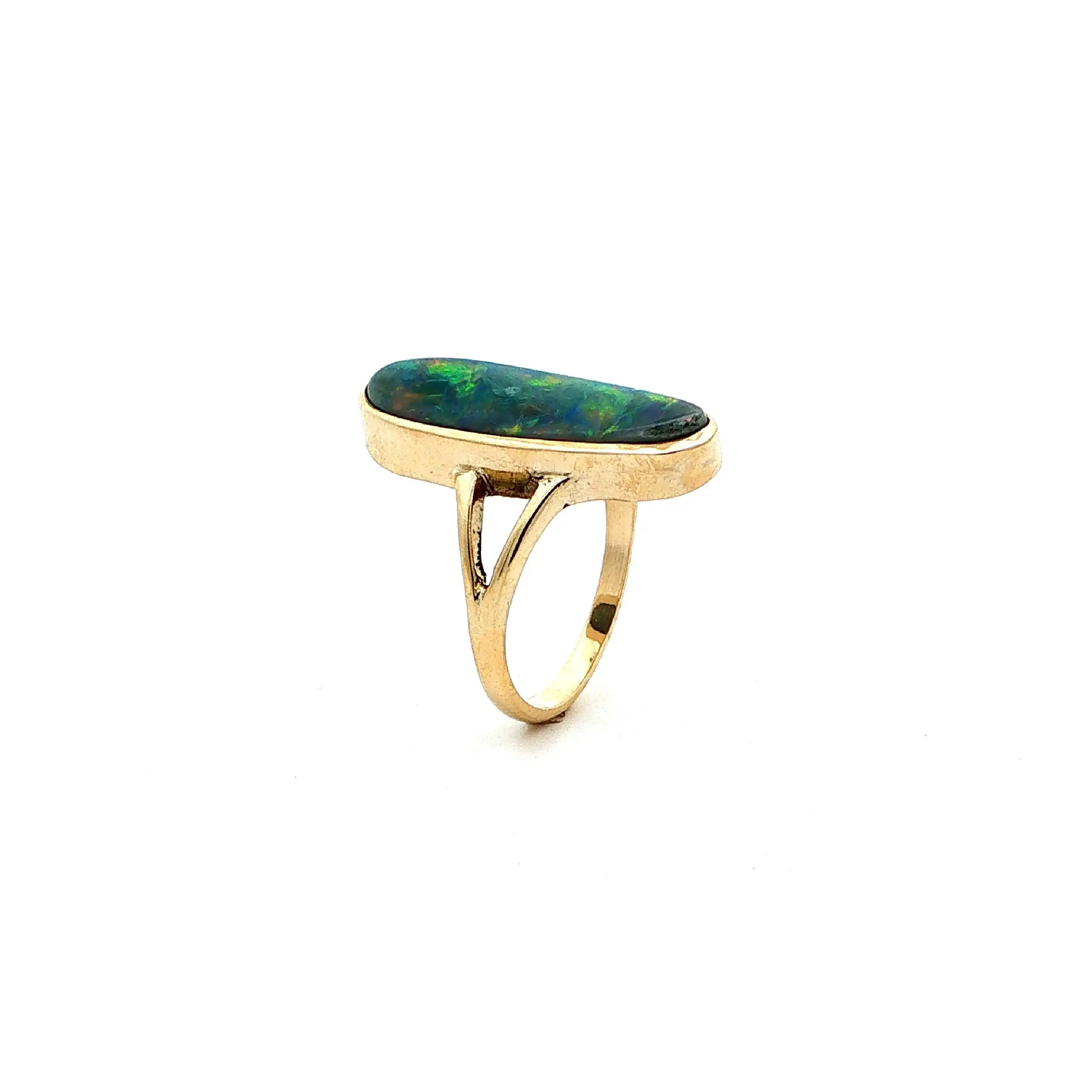 Ring Gelbgold mit Opaltriplette