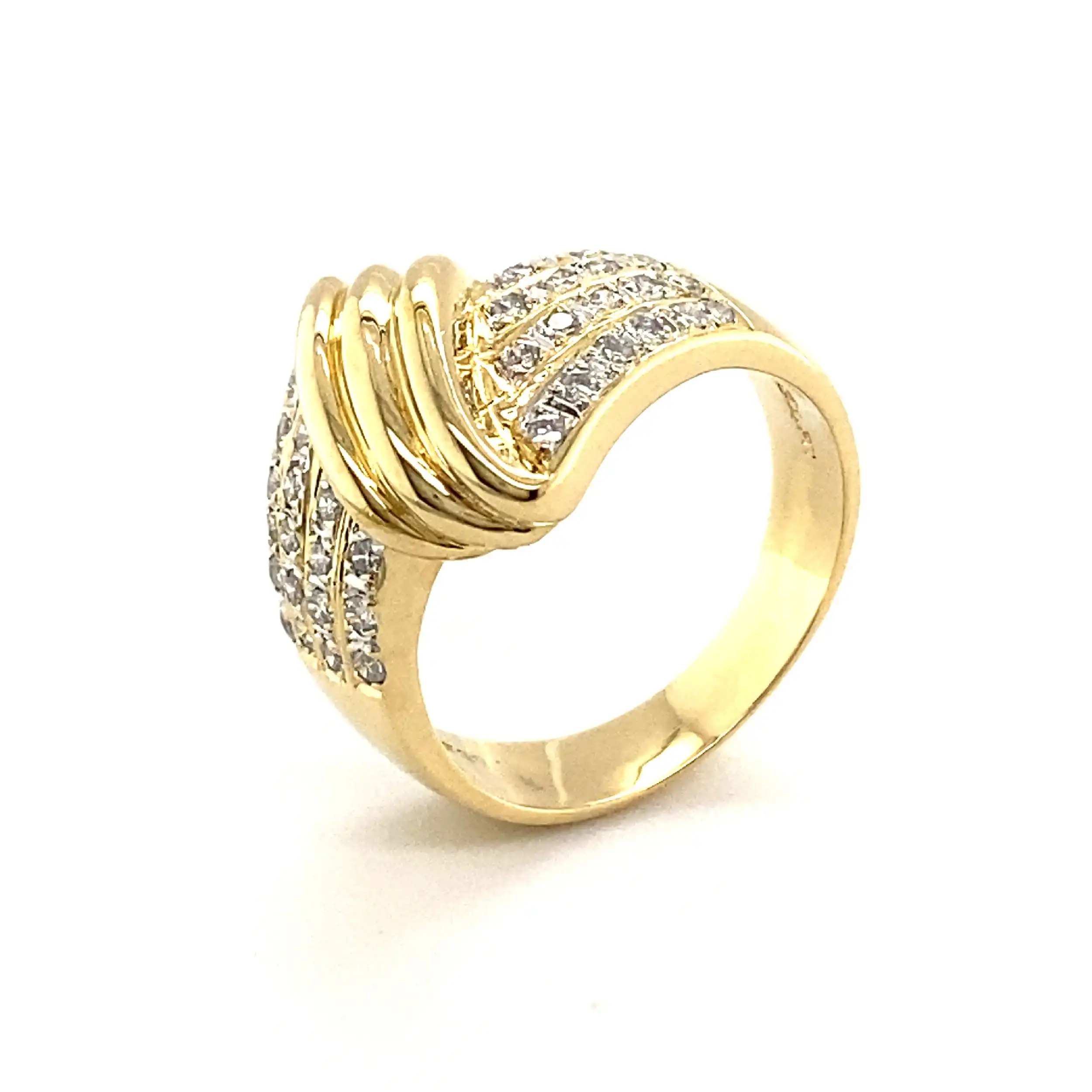 Ring Gelbgold mit Brillanten Ring Gelbgold mit Brillanten