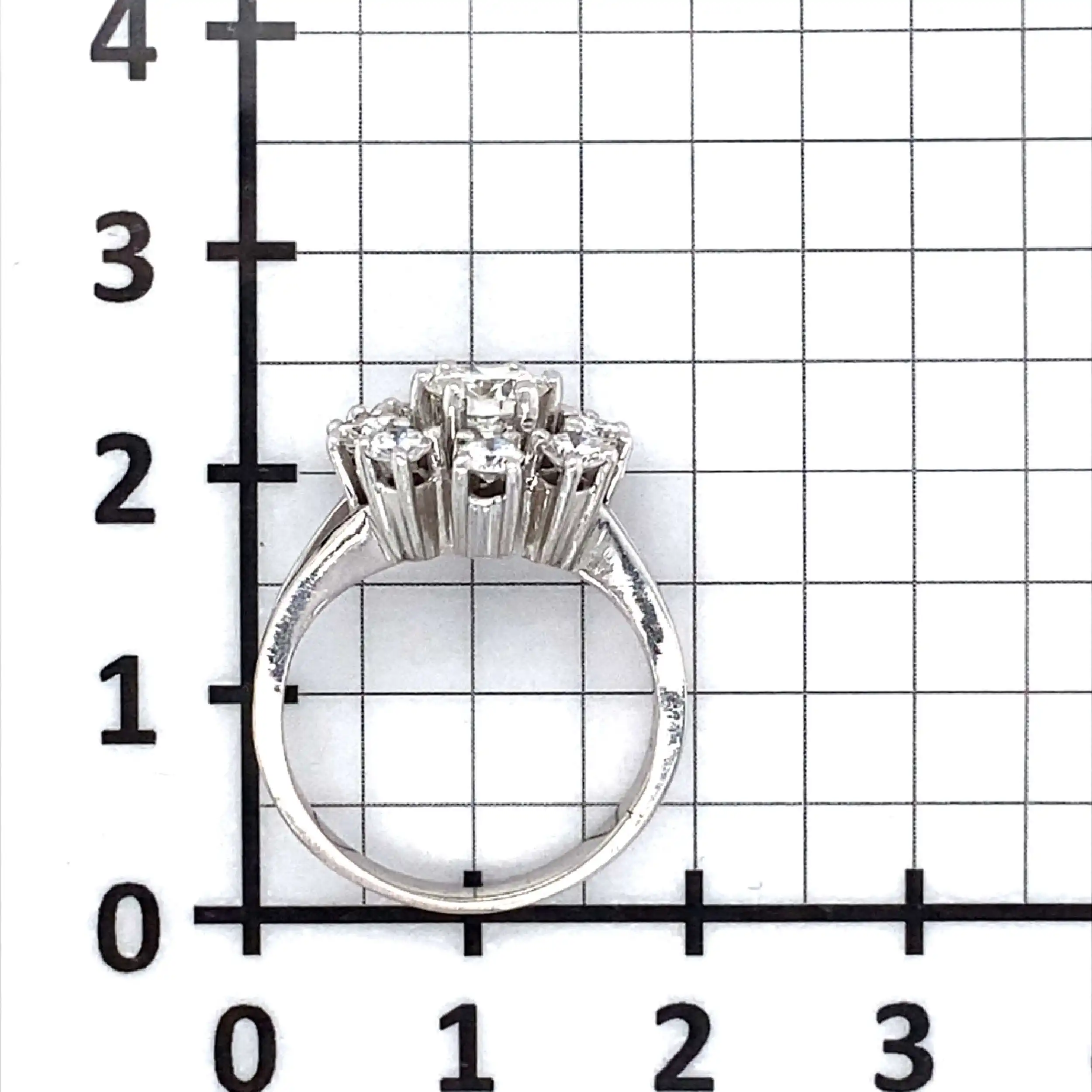 Ring Weißgold mit Brillanten Ring Weißgold mit Brillanten