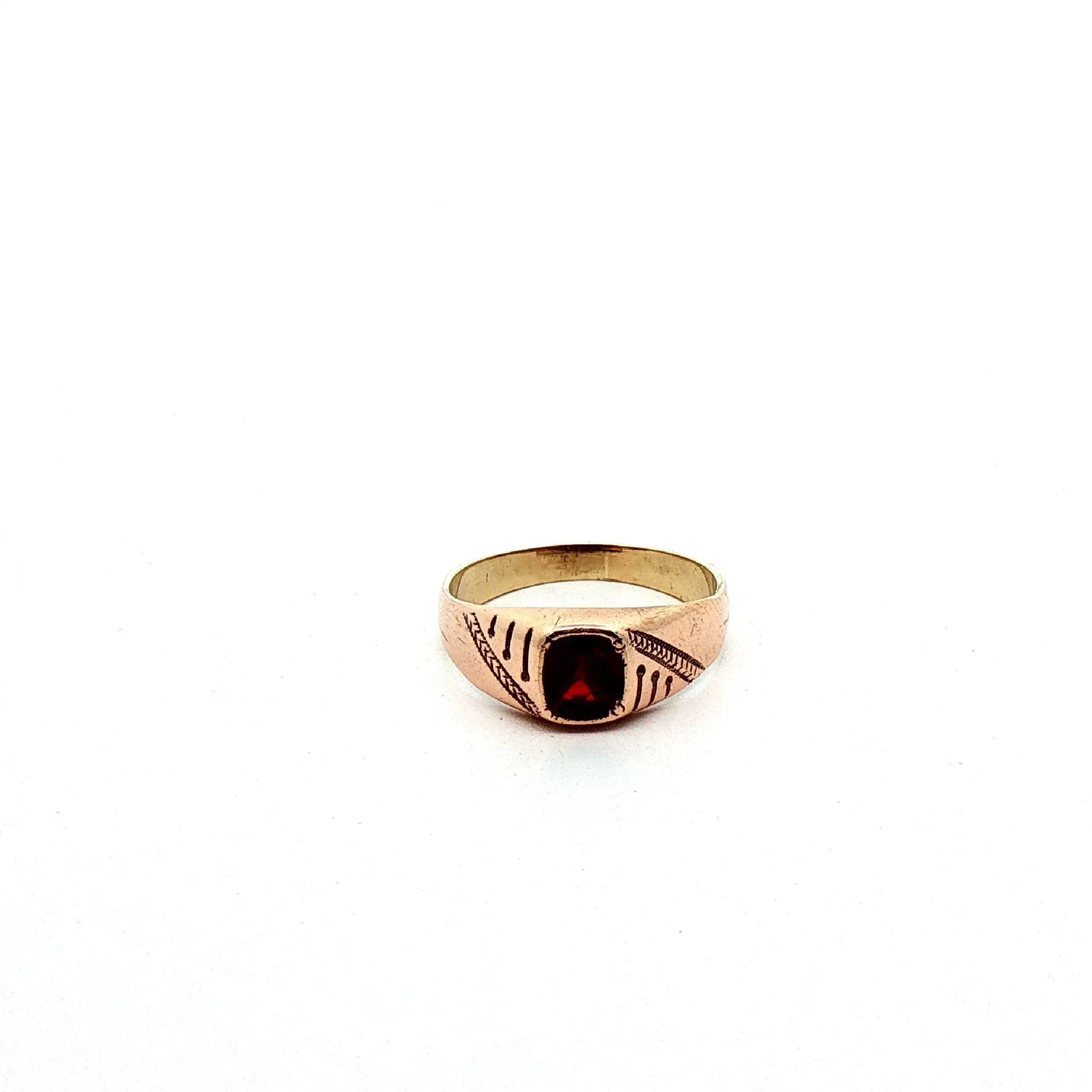 Ring Rotgold mit rotem Farbstein
