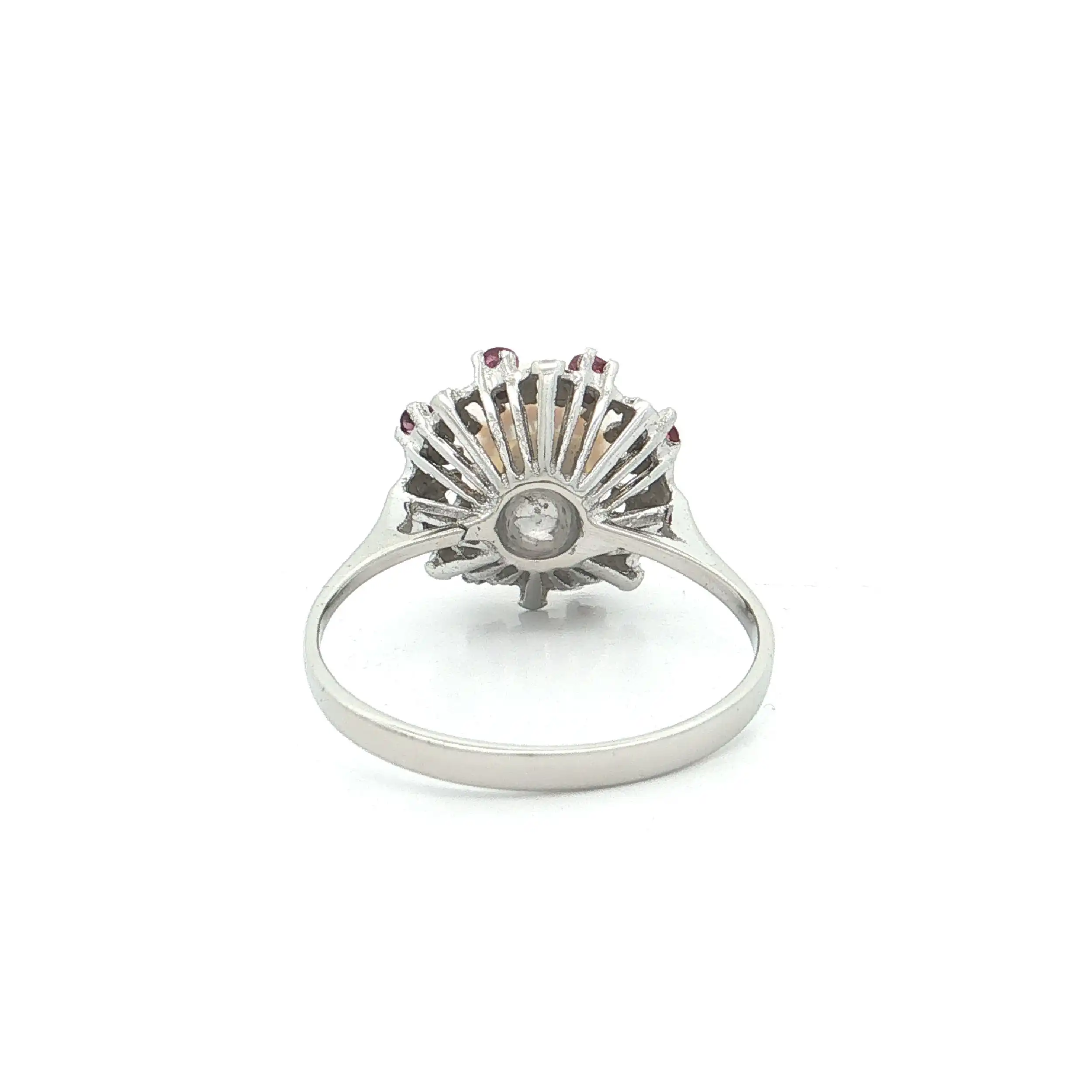 Ring Weißgold mit Perle und Rubinen Ring Weißgold mit Perle und Rubinen