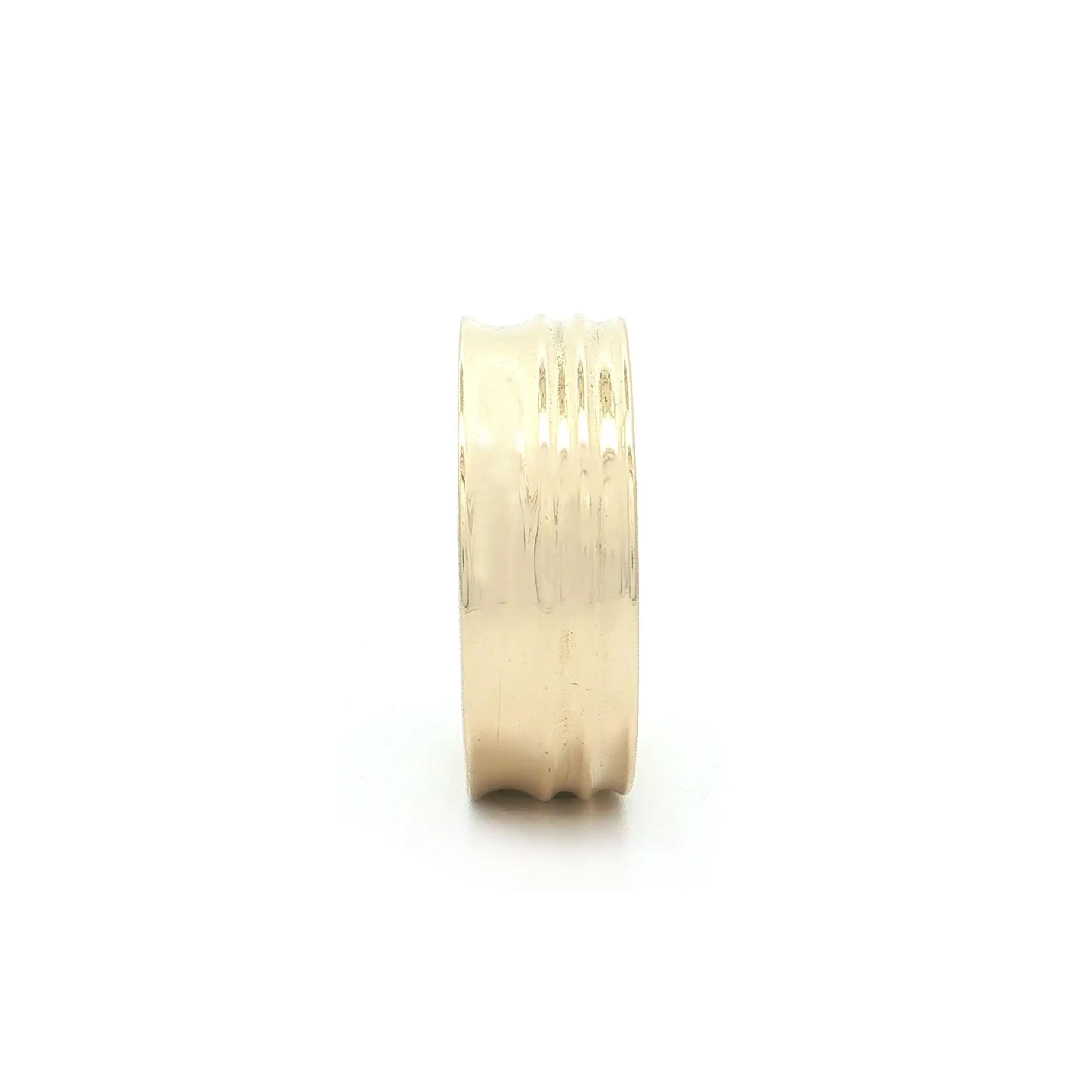 Ring Gelbgold massiv mit strukturierter Oberfläche Ring Gelbgold massiv mit strukturierter Oberfläche