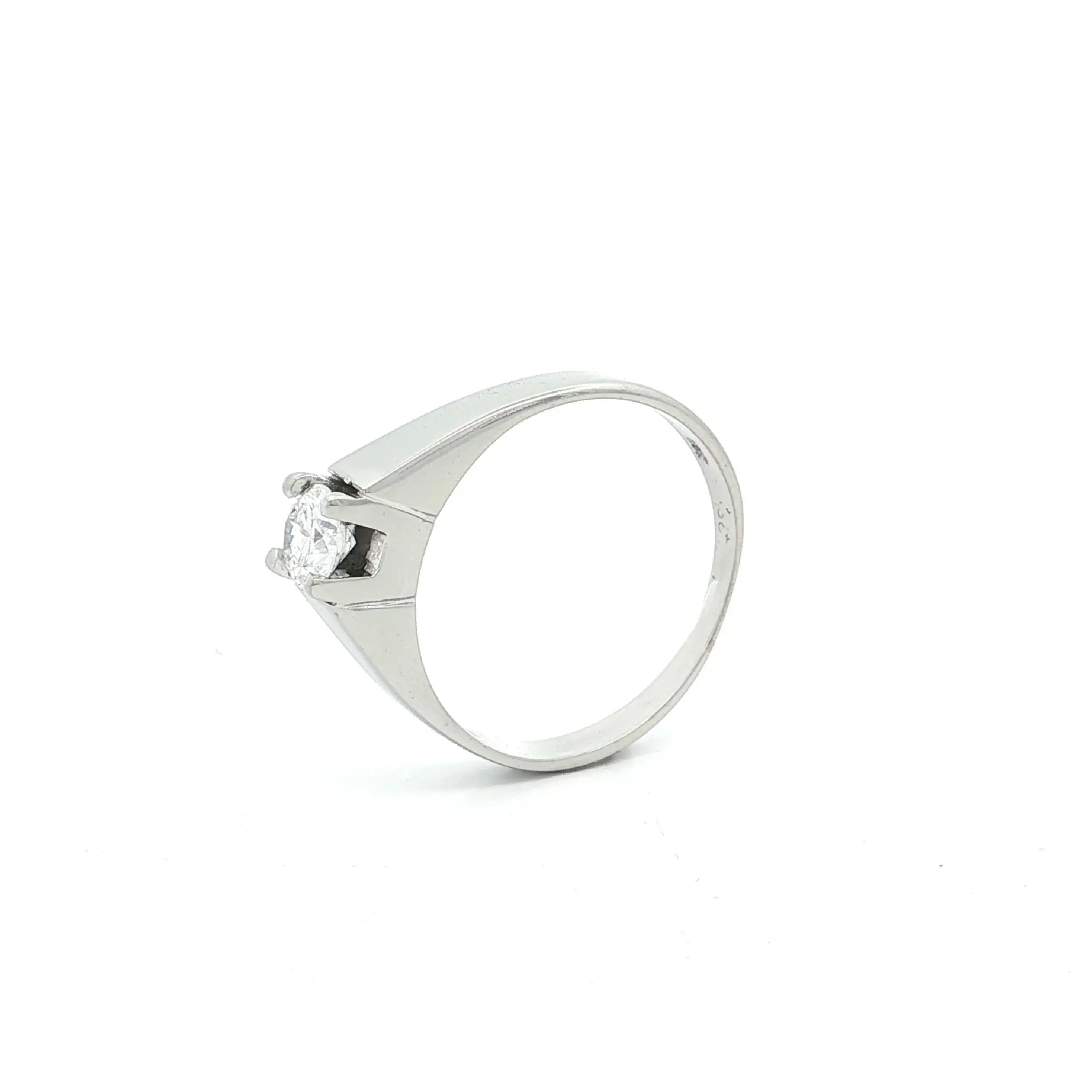 Ring Weißgold mit Brillant Ring Weißgold mit Brillant