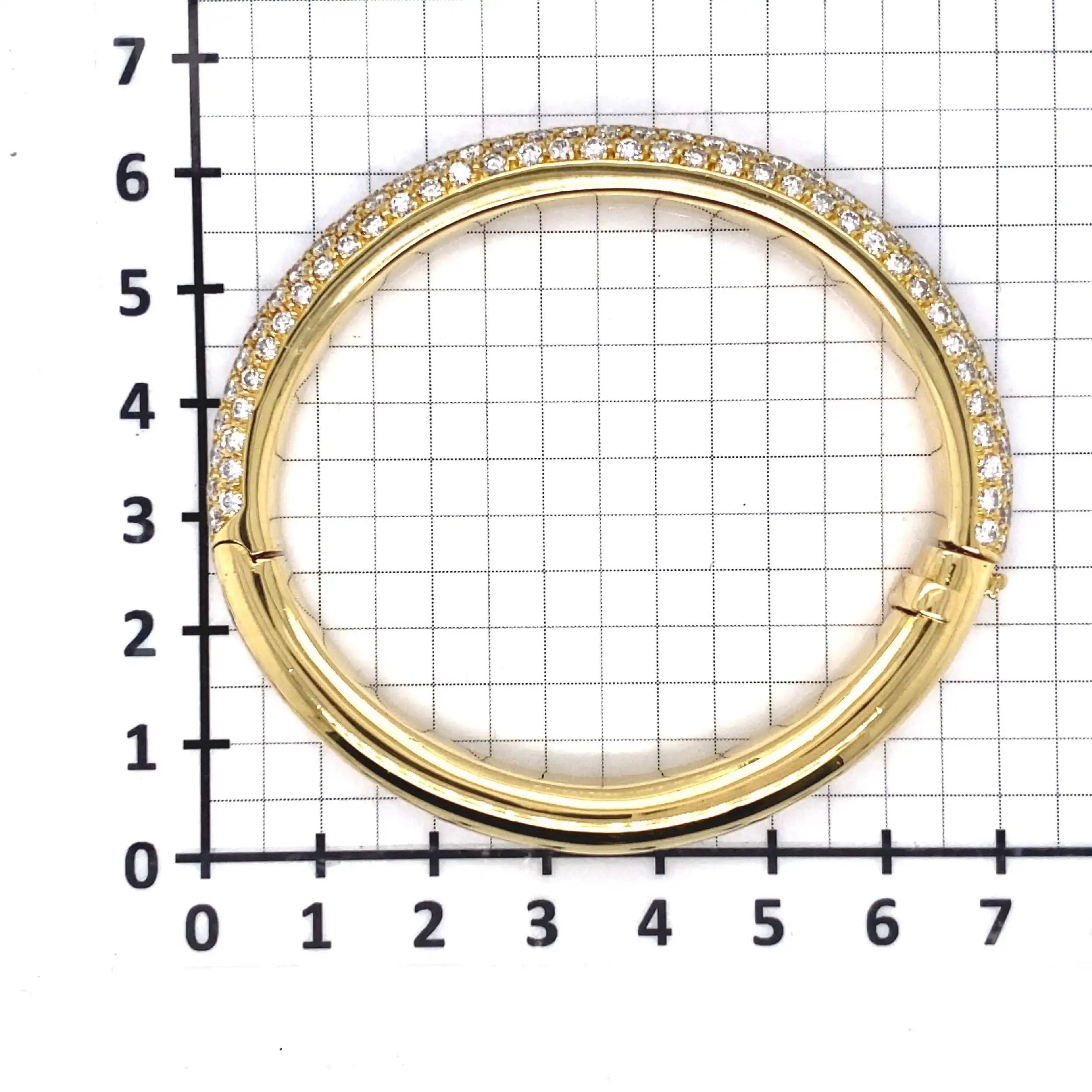 Armreif Gelbgold mit Brillanten Armreif Gelbgold mit Brillanten