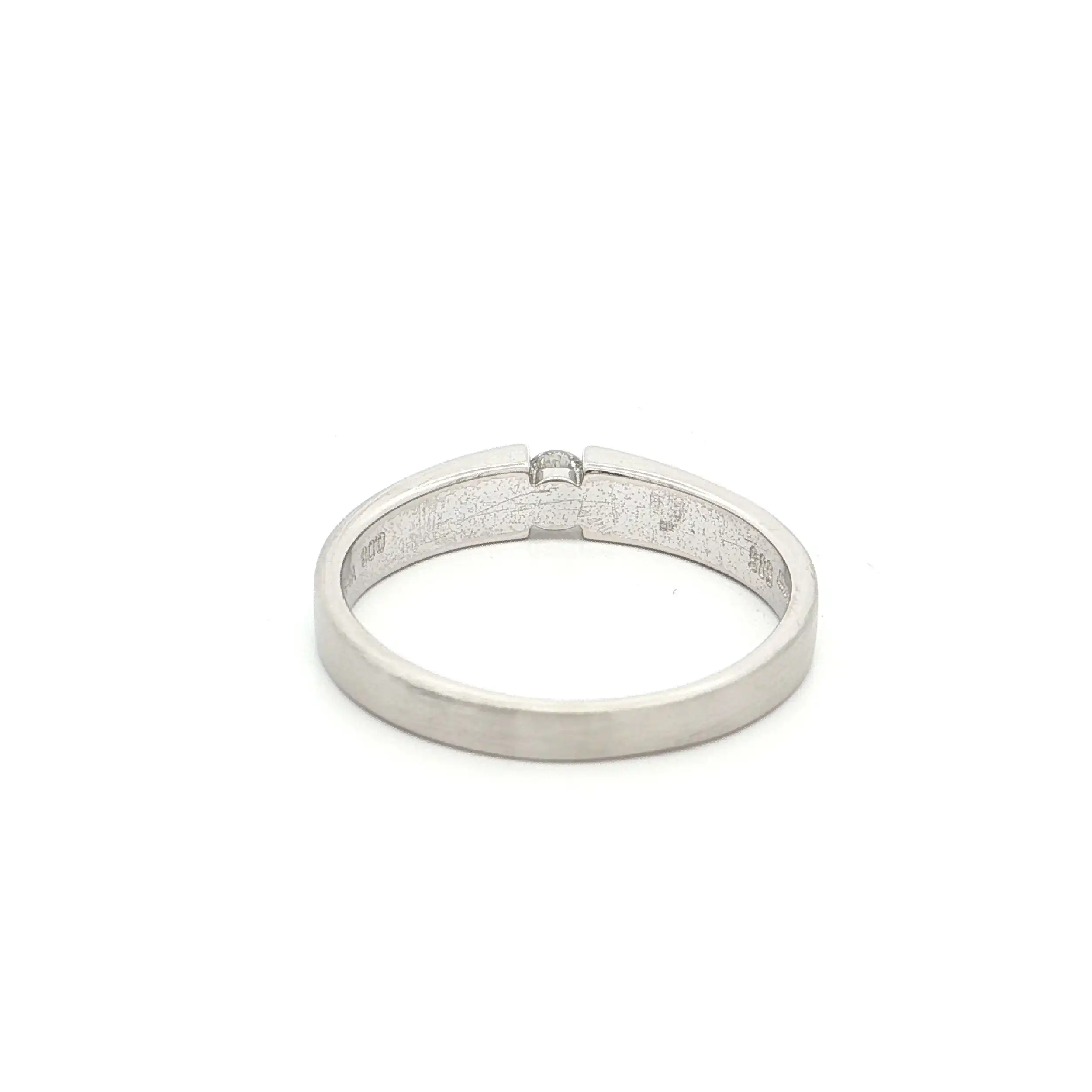 Ring Weißgold mattiert mit Brillant, graviert 0,08 ct W-LR Ring Weißgold mattiert mit Brillant, graviert 0,08 ct W-LR