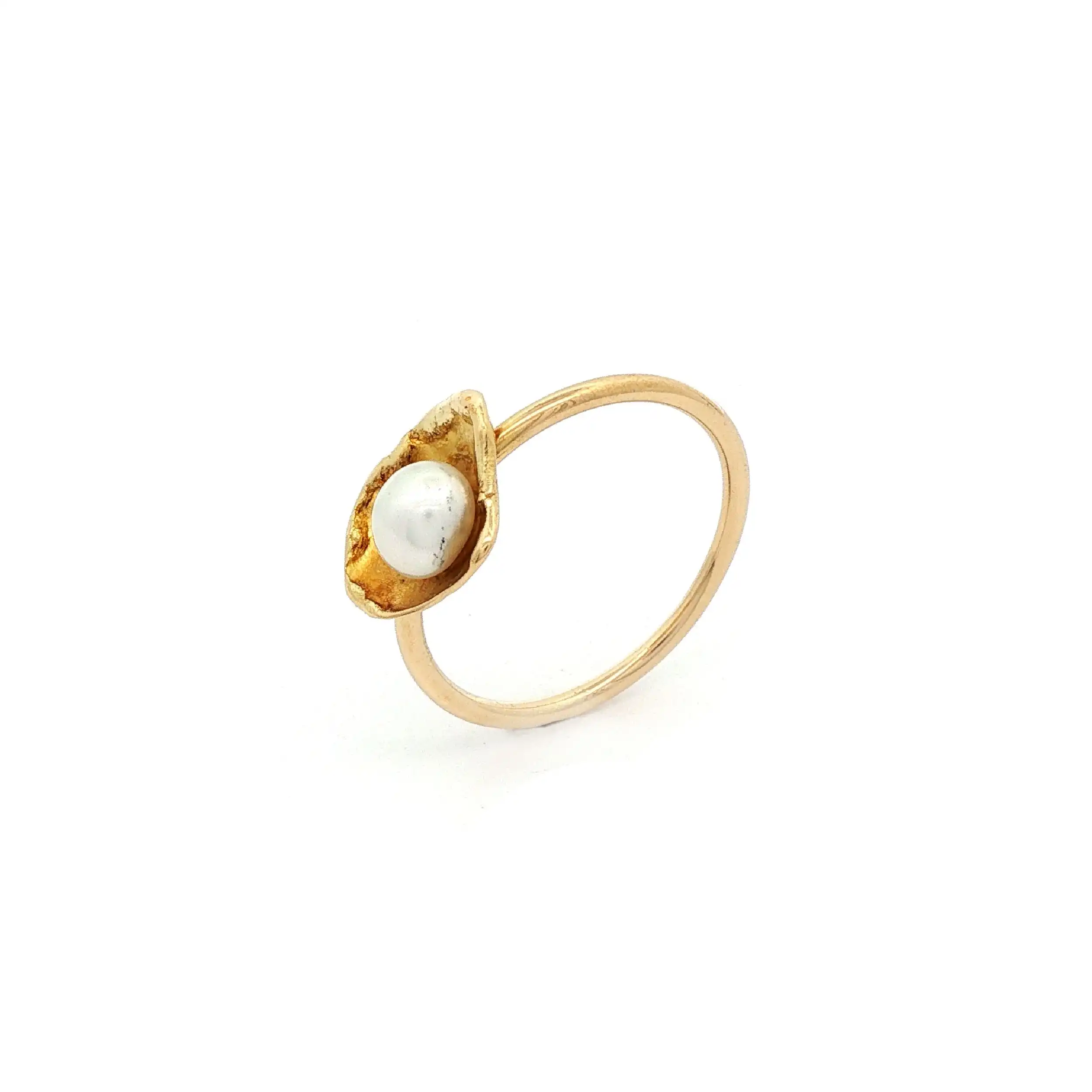 Ring Gelbgold mit Perle Ring Gelbgold mit Perle