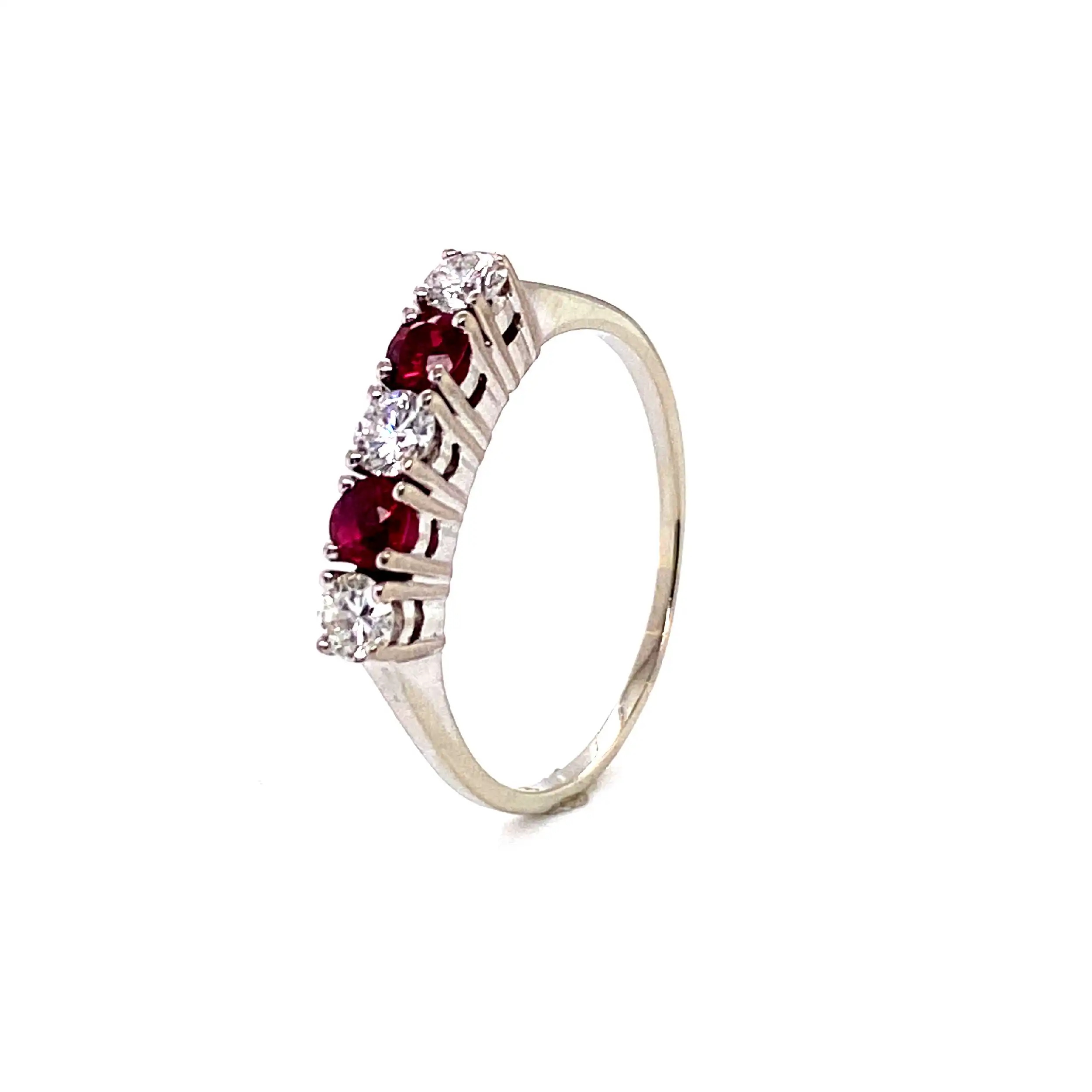 Ring Weißgold mit Rubinen und Brillanten Ring Weißgold mit Rubinen und Brillanten