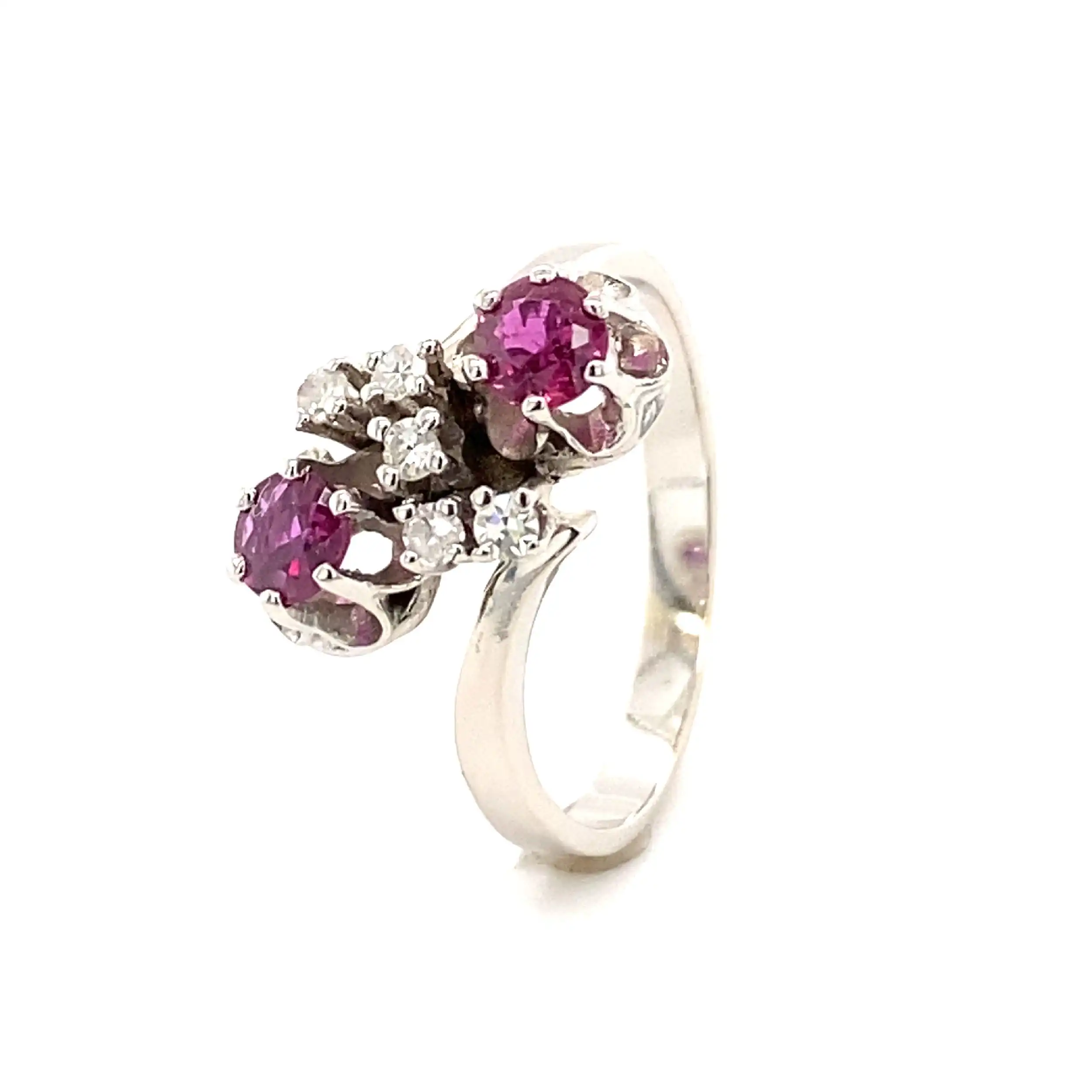 Ring Weißgold mit Rubinen & Diamanten Ring Weißgold mit Rubinen & Diamanten