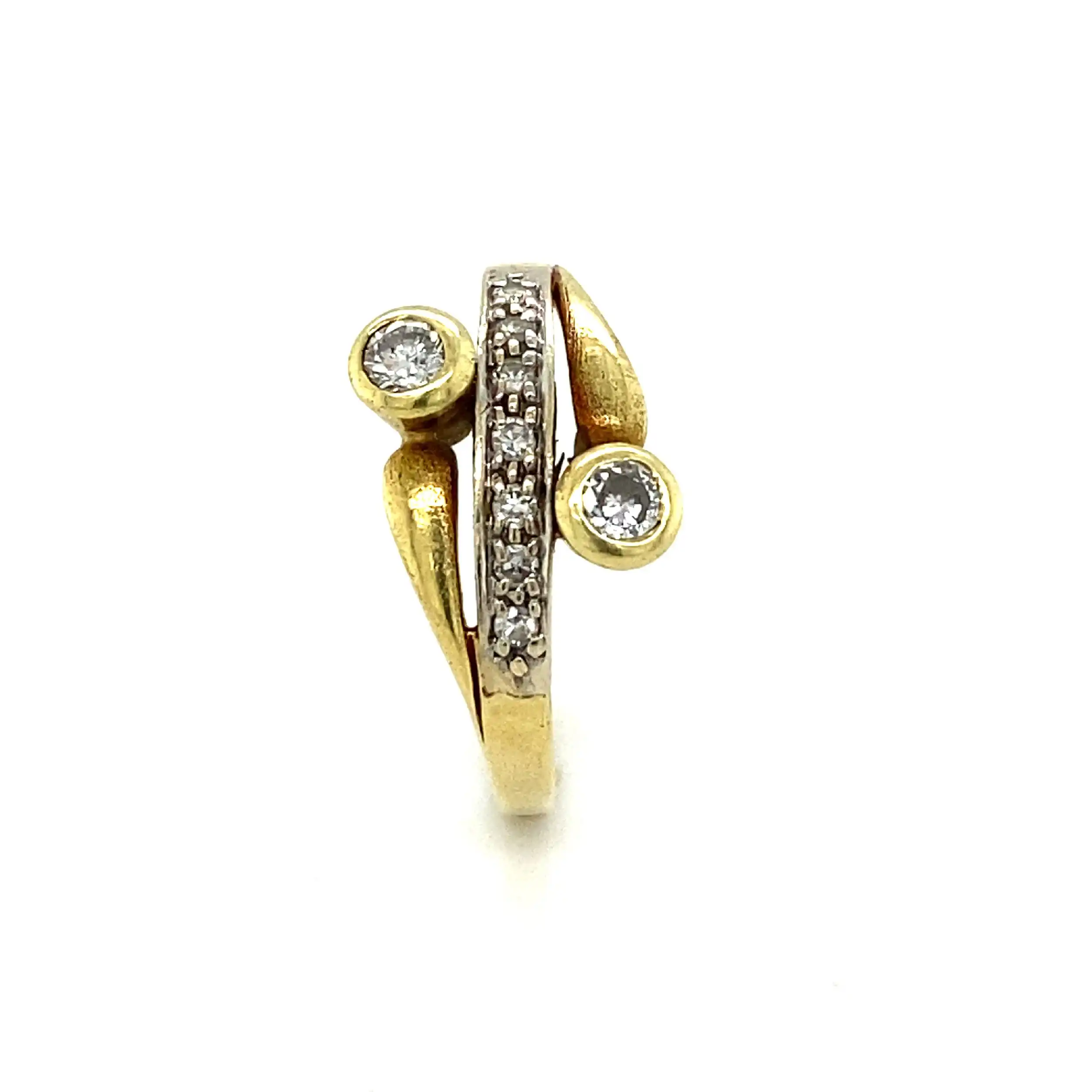 Ring Gelbgold mit Diamanten und Brillanten Ring Gelbgold mit Diamanten und Brillanten