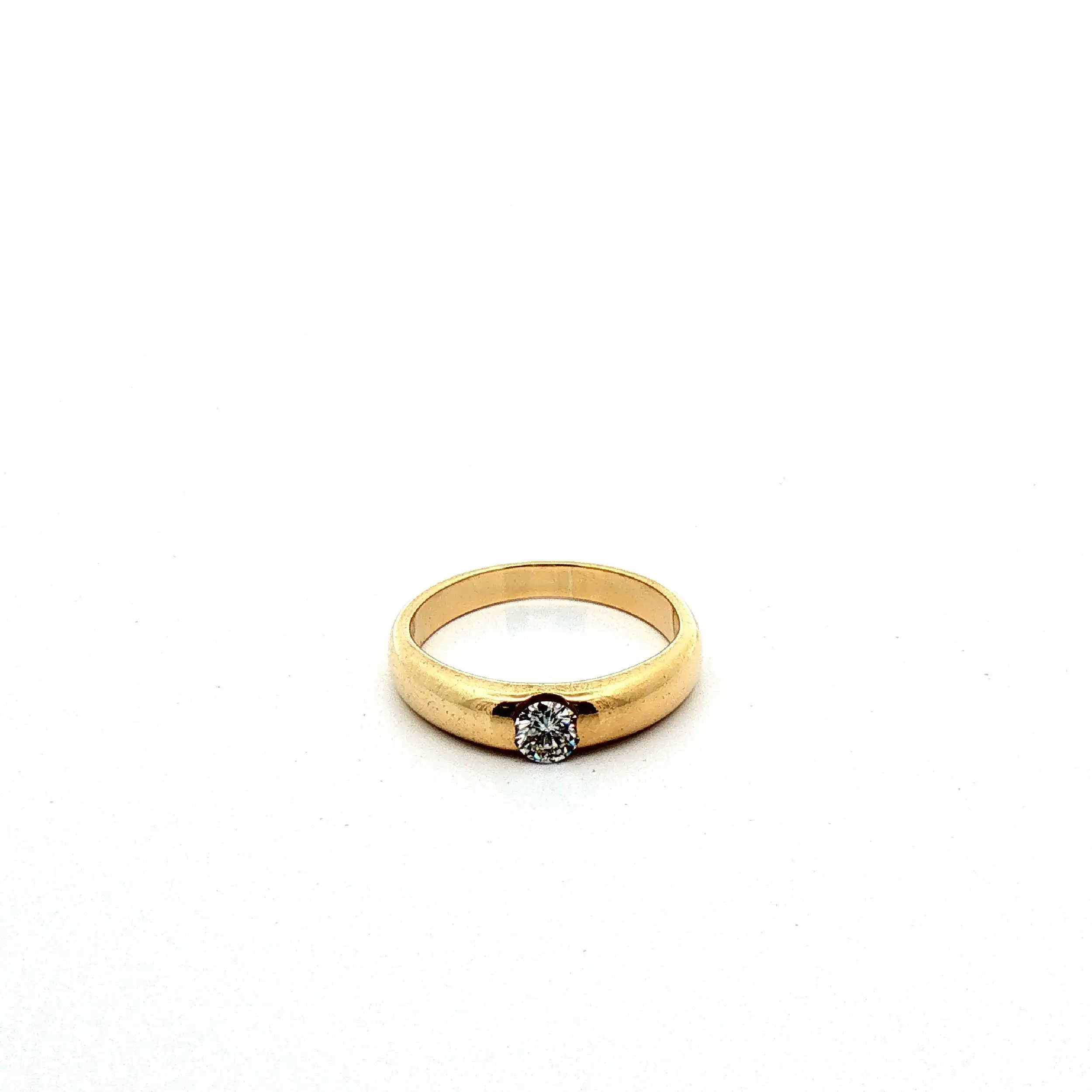 Ring Gelbgold Christ mit Brillant Ring Gelbgold Christ mit Brillant
