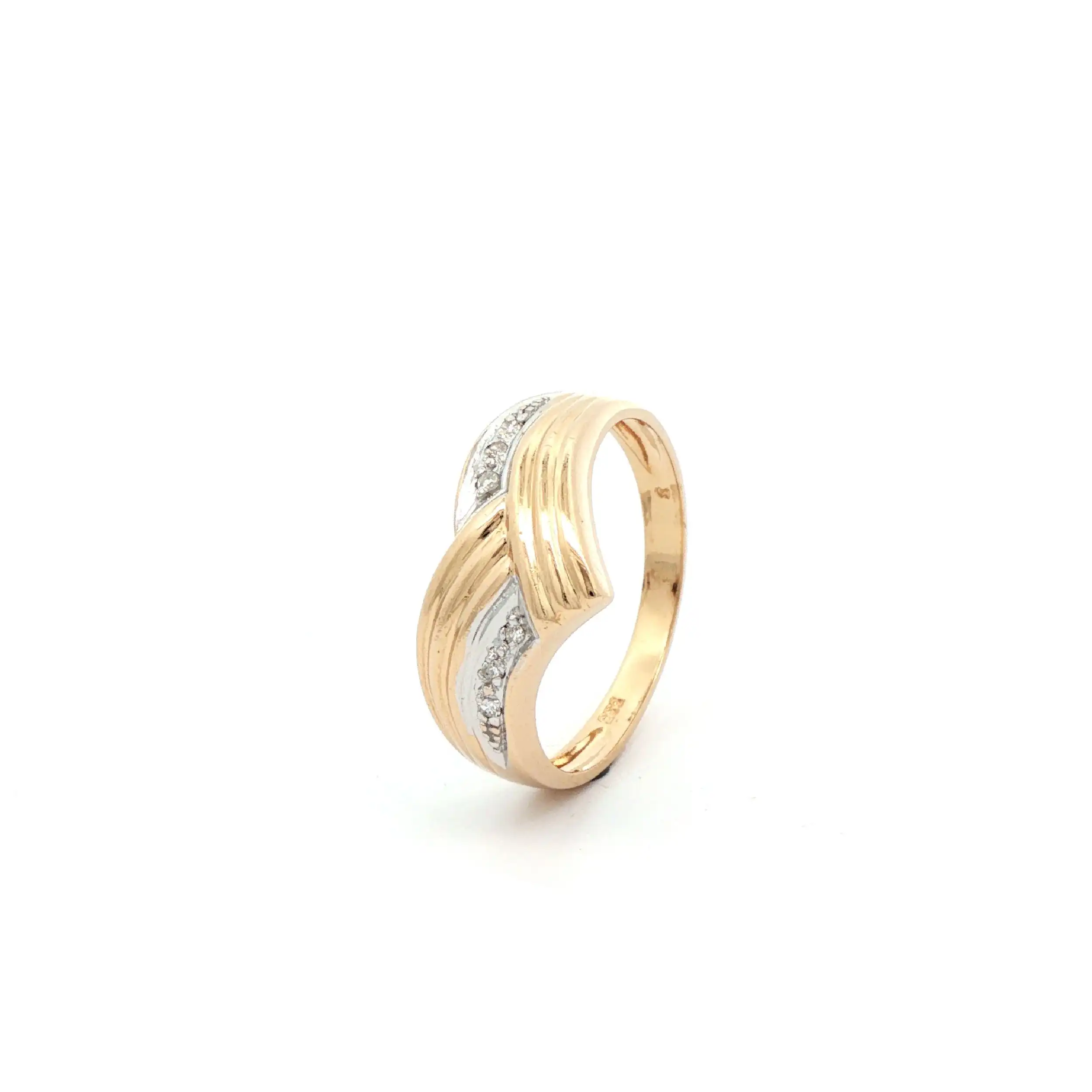 Ring Gelbgold mit Diamanten