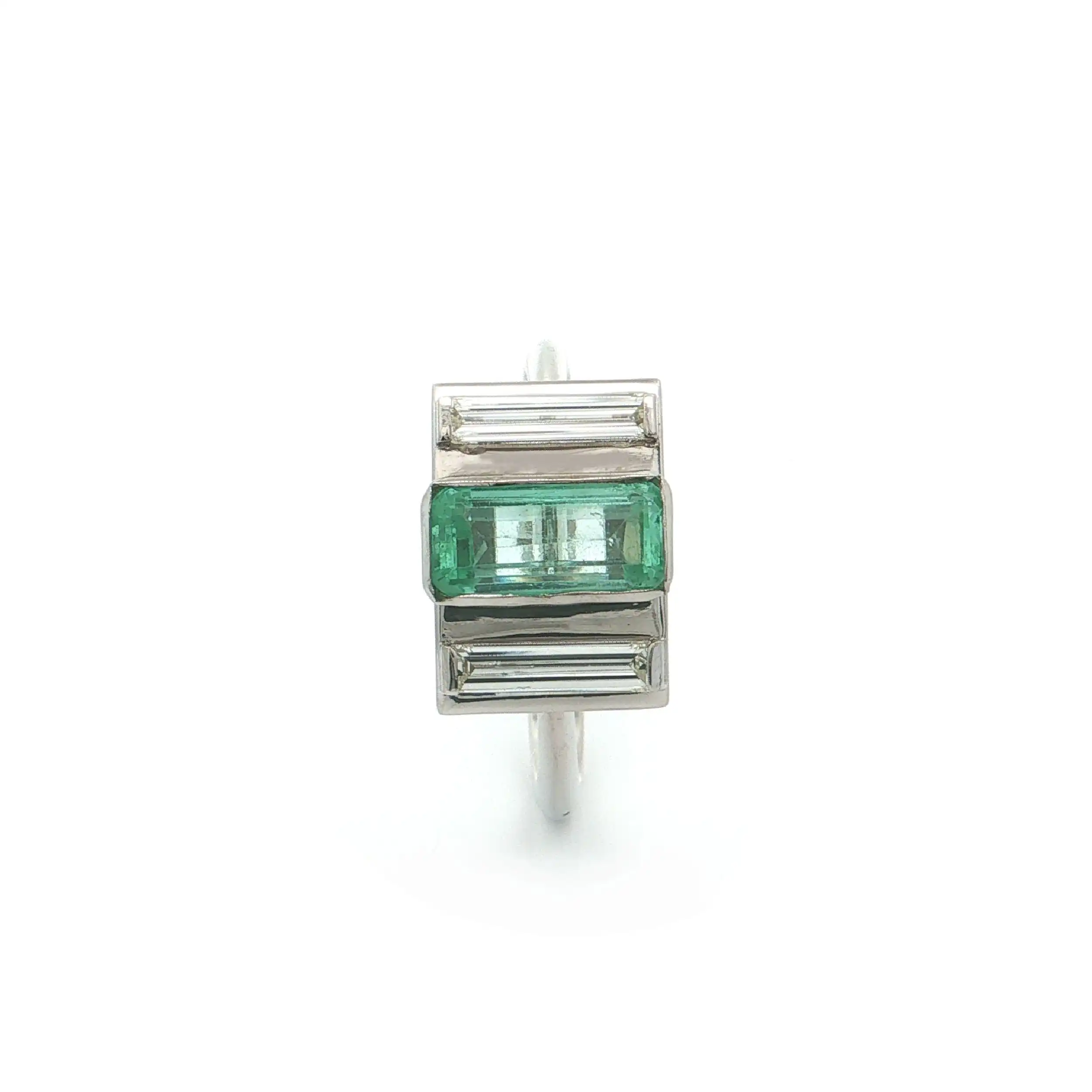 Ring Weißgold mit Smaragd und Baguette Diamanten