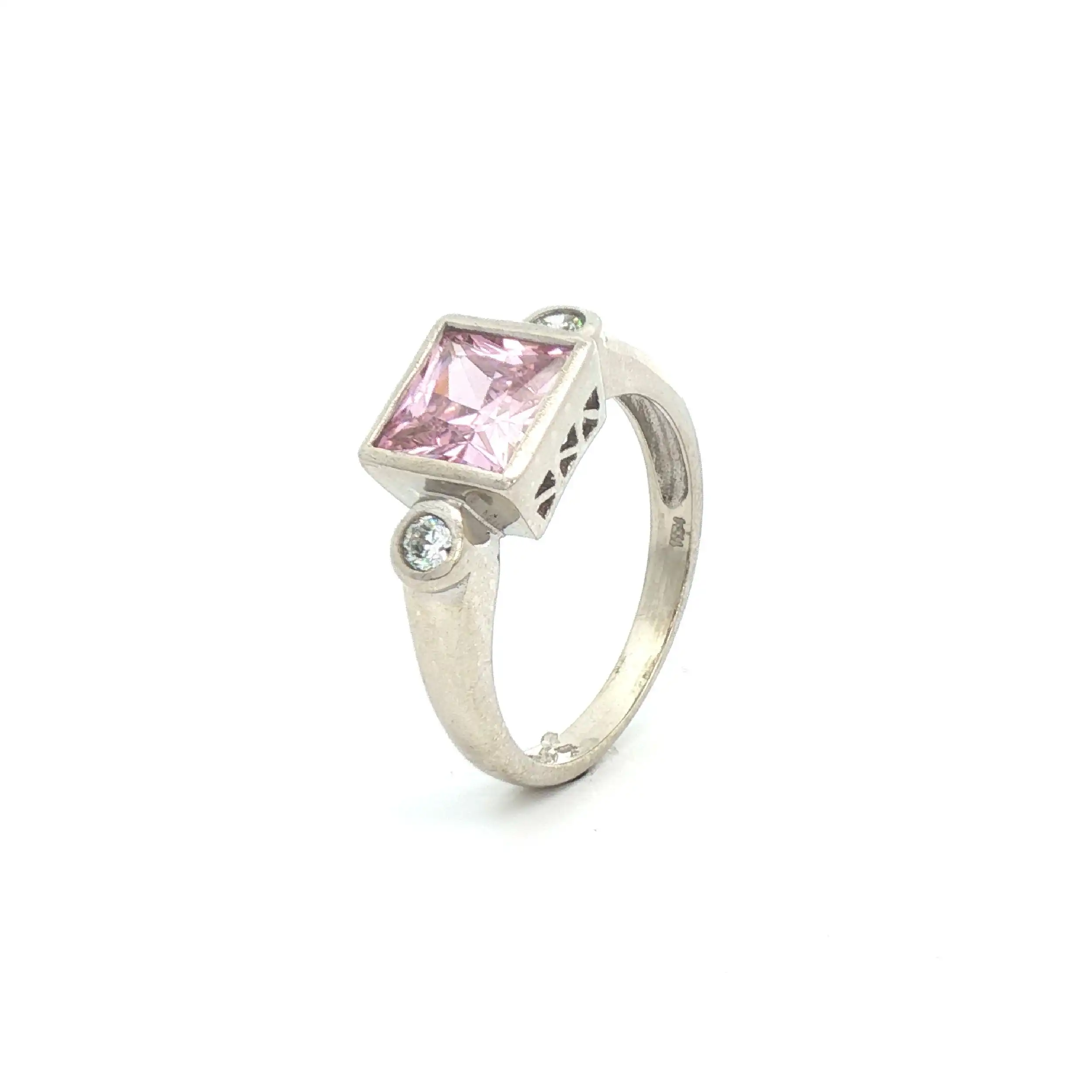 Ring Weißgold mit Zirkonia und Farbstein Ring Weißgold mit Zirkonia und Farbstein
